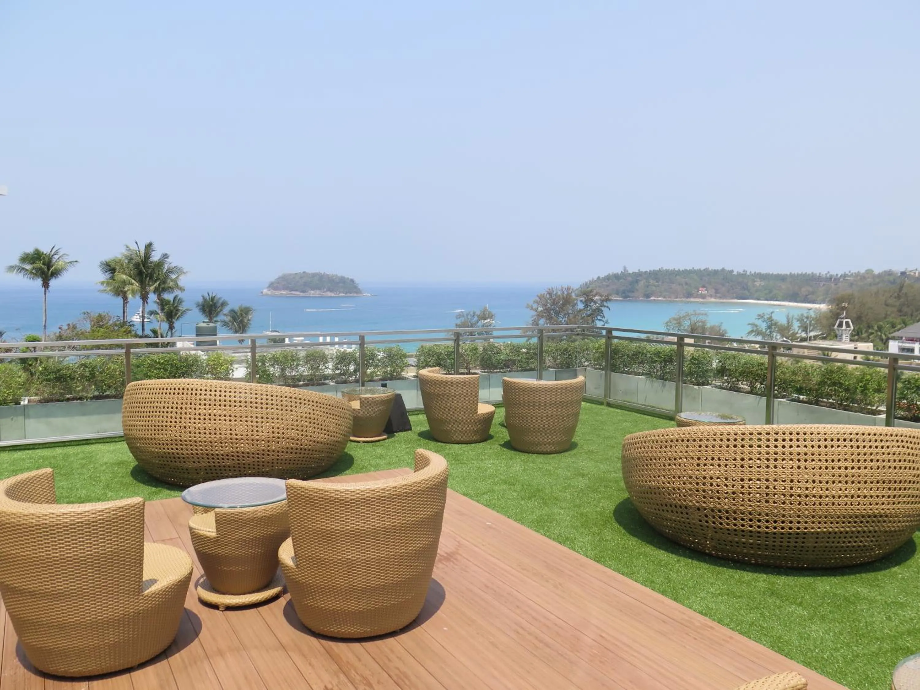 Lounge or bar in Sugar Palm Grand Hillside - SHA Plus