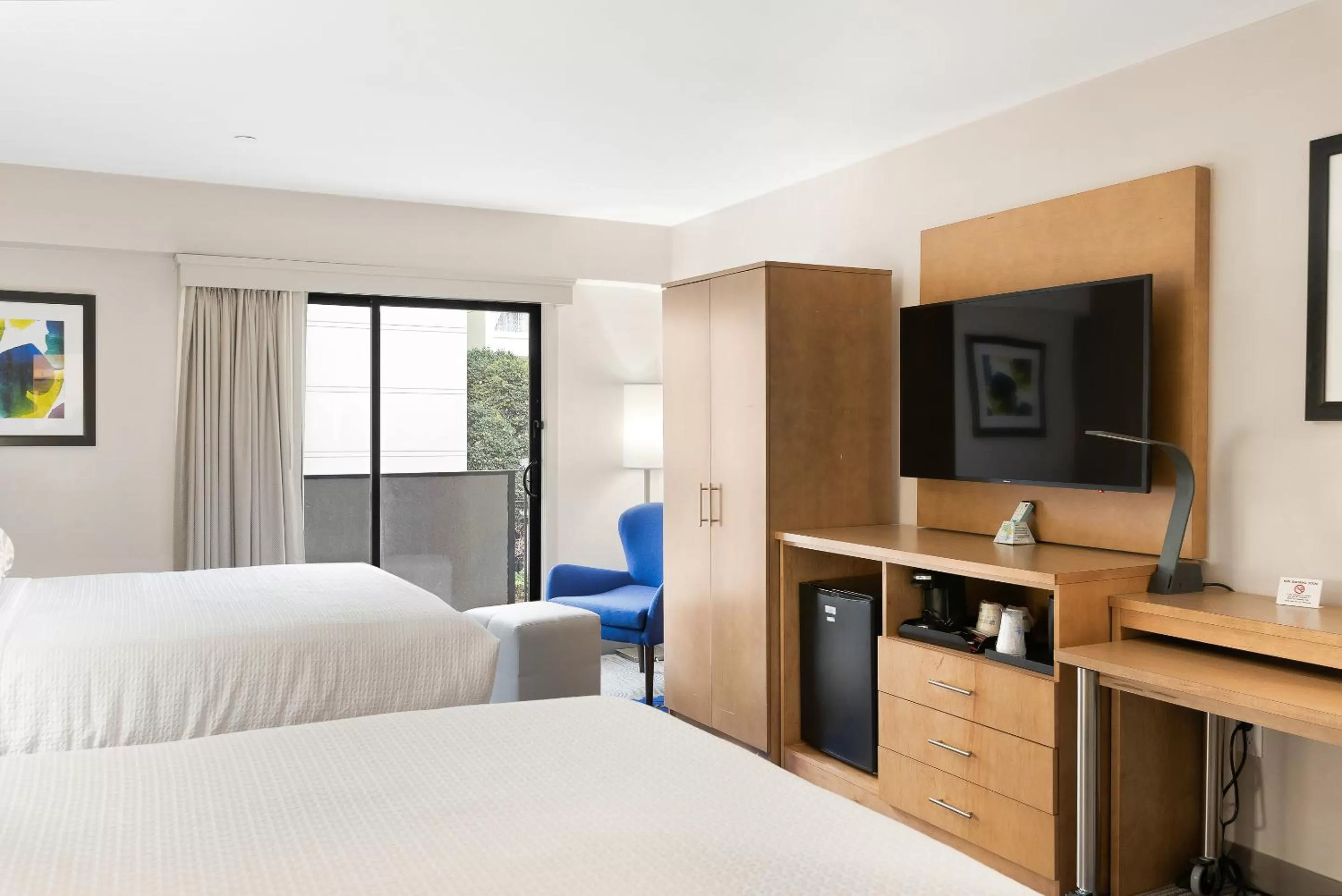 Bed in Best Western Red Coach Inn