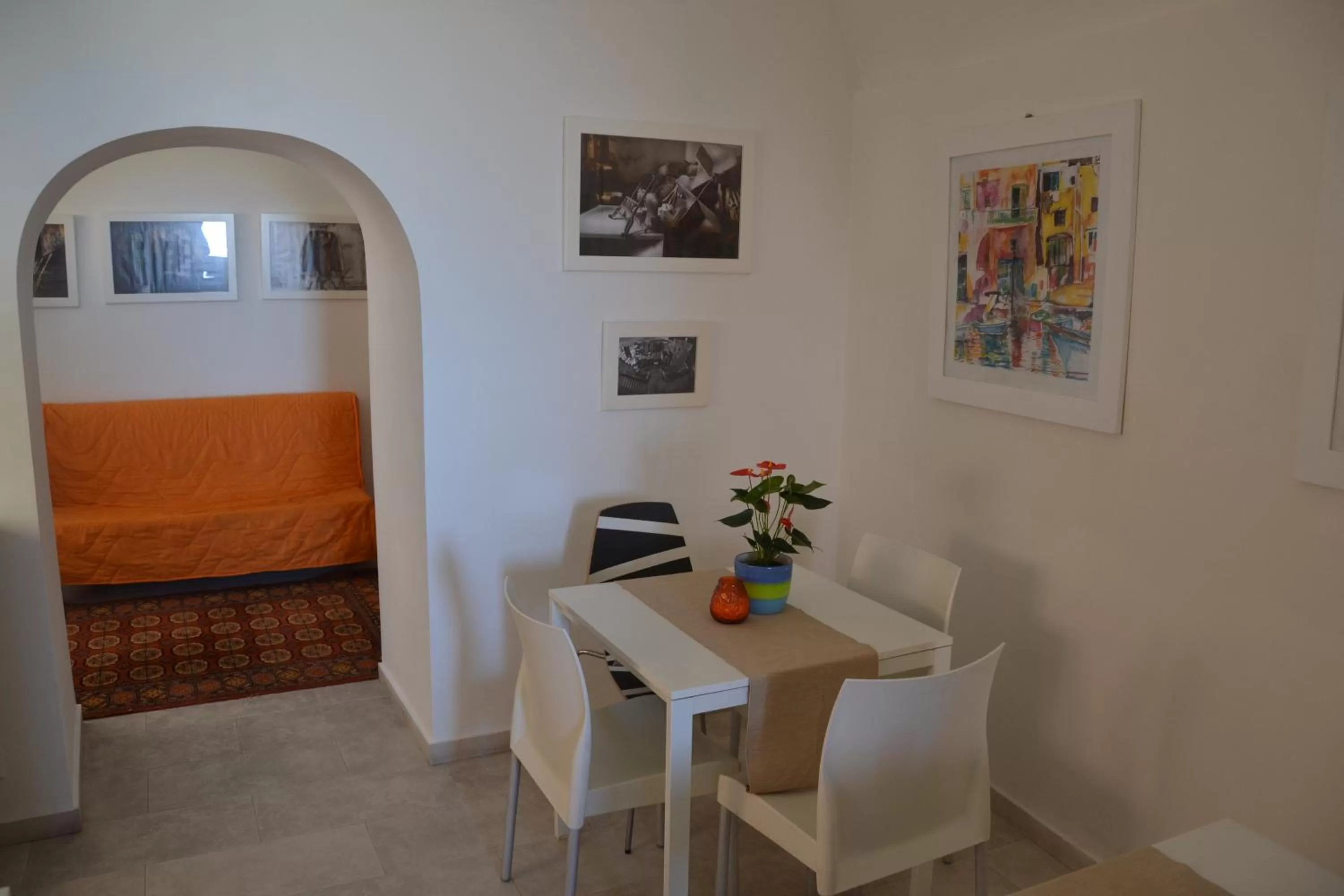 Communal kitchen in Terra Murata Boutique b&b