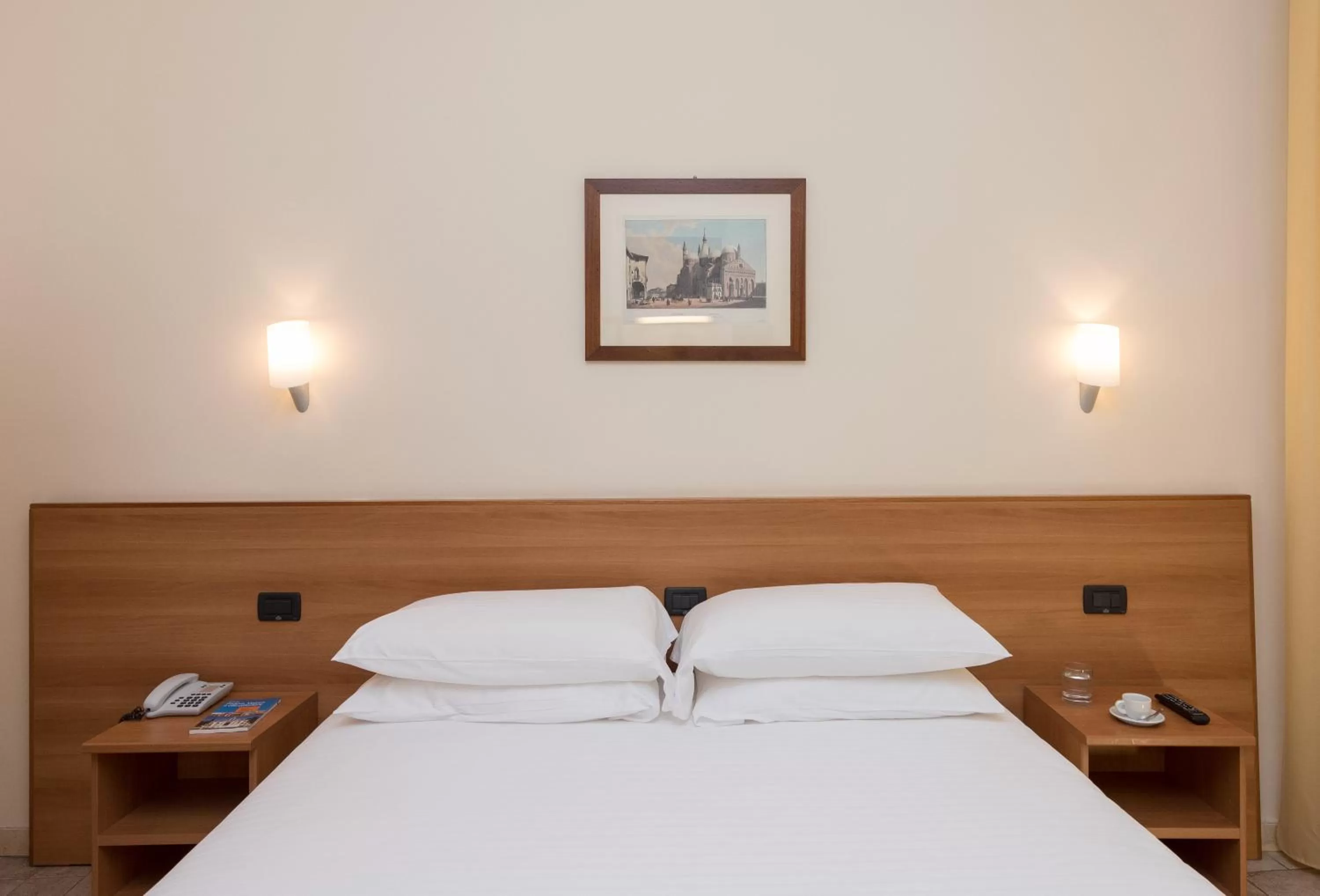 Bedroom, Bed in Hotel Casa Del Pellegrino