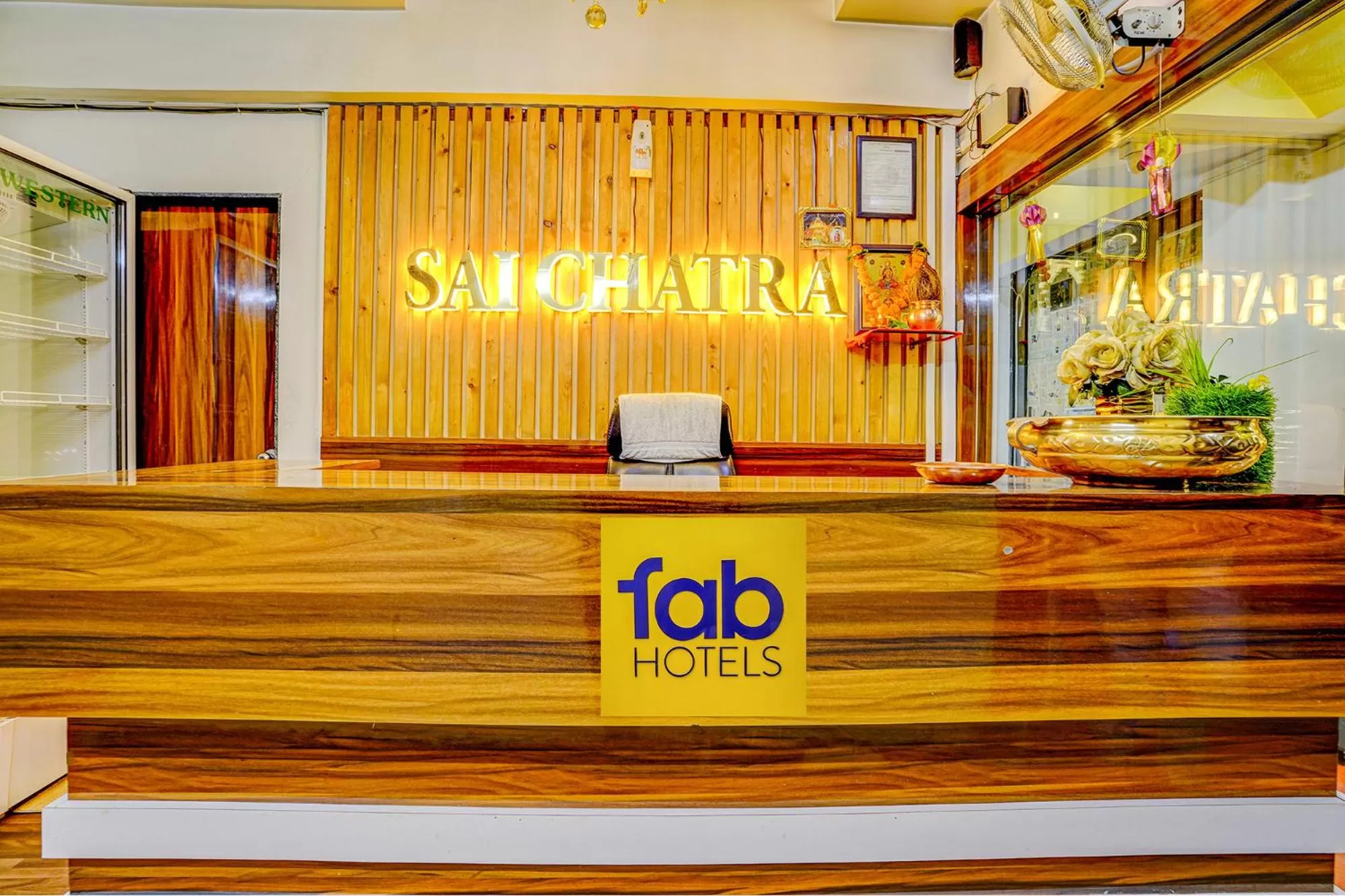 Lobby or reception in FabHotel Sai Chatra