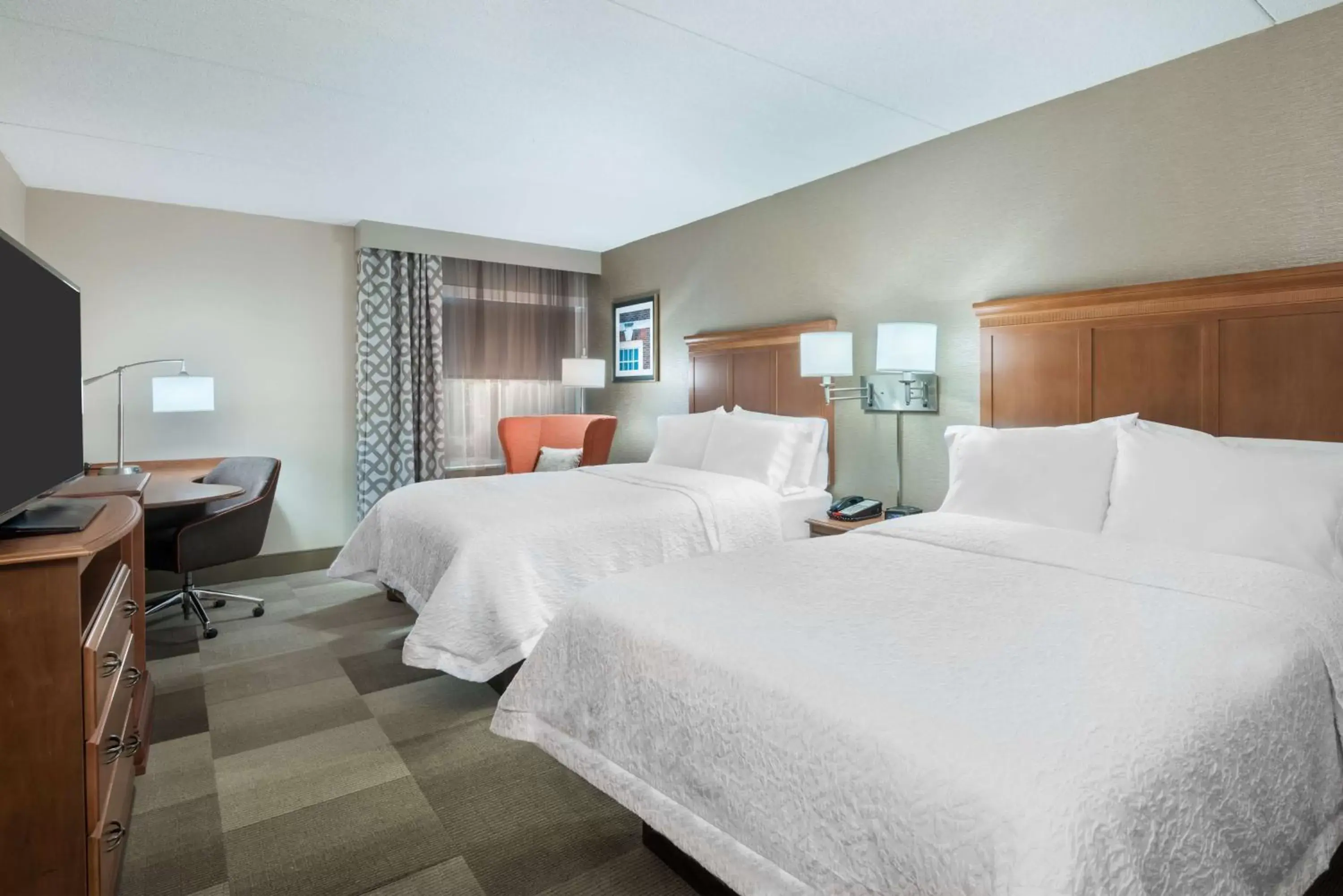 Double Room with Two Double Beds - Non-Smoking in Hampton Inn Danbury Double Room with Two Double Beds - Non-Smoking in Hampton Inn Danbury