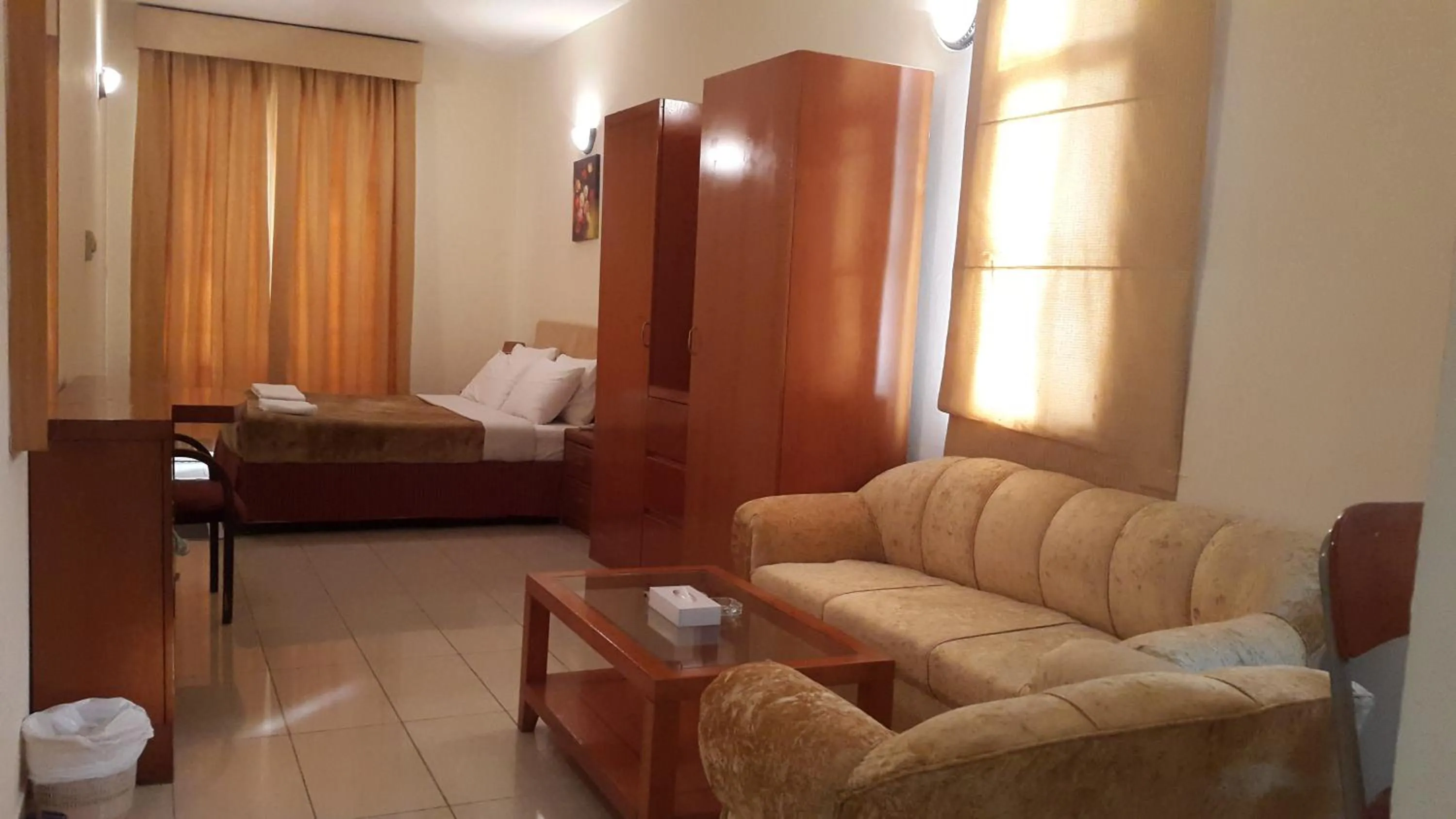 Living room, Seating Area in AL Raien Hotel Apartment