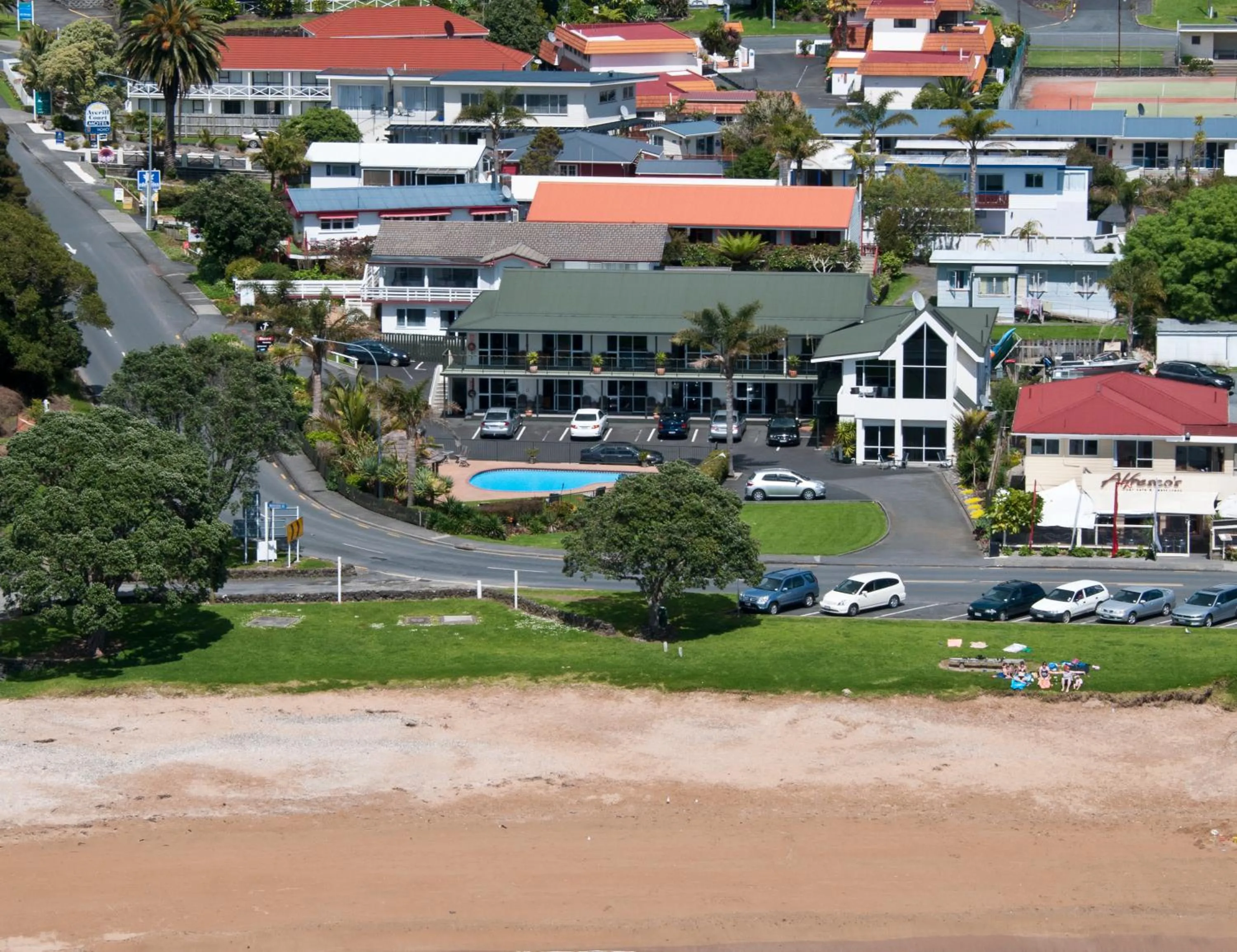 Bird's eye view in Anchorage Motel