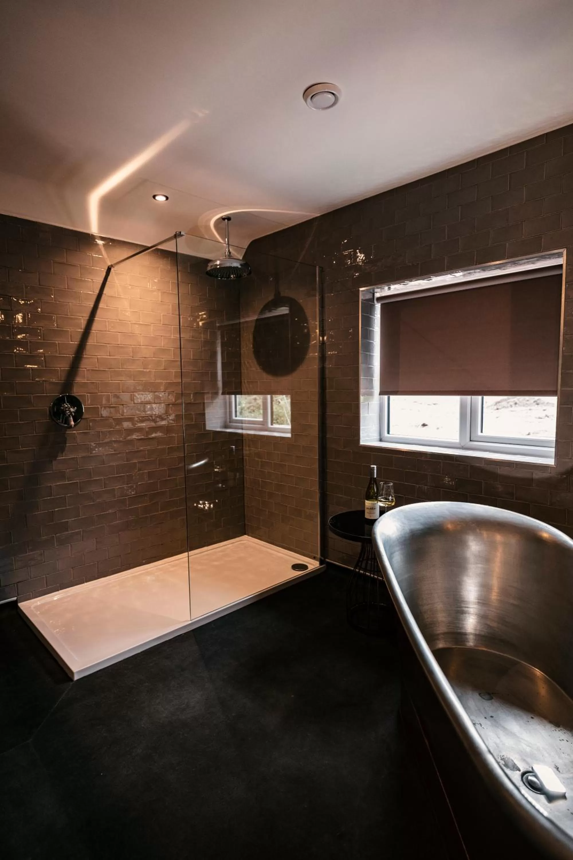 Bathroom in South Causey Inn