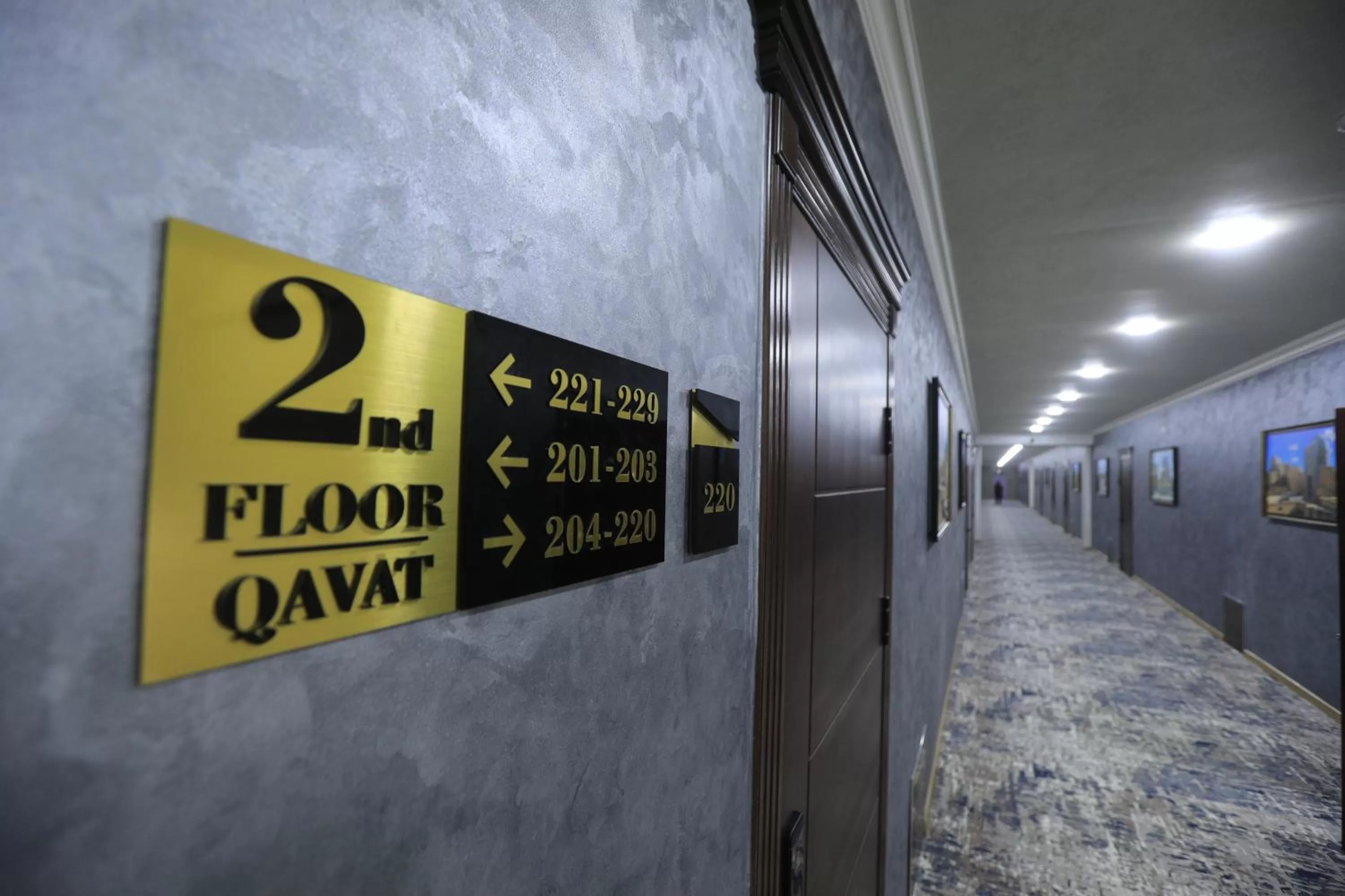 Property building in CHlNOR HOTEL