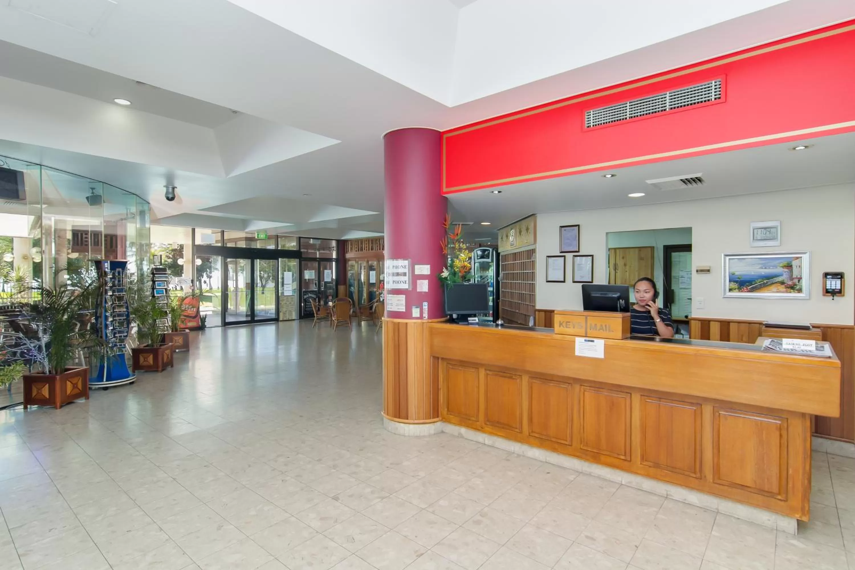 Lobby or reception in Acacia Court Hotel