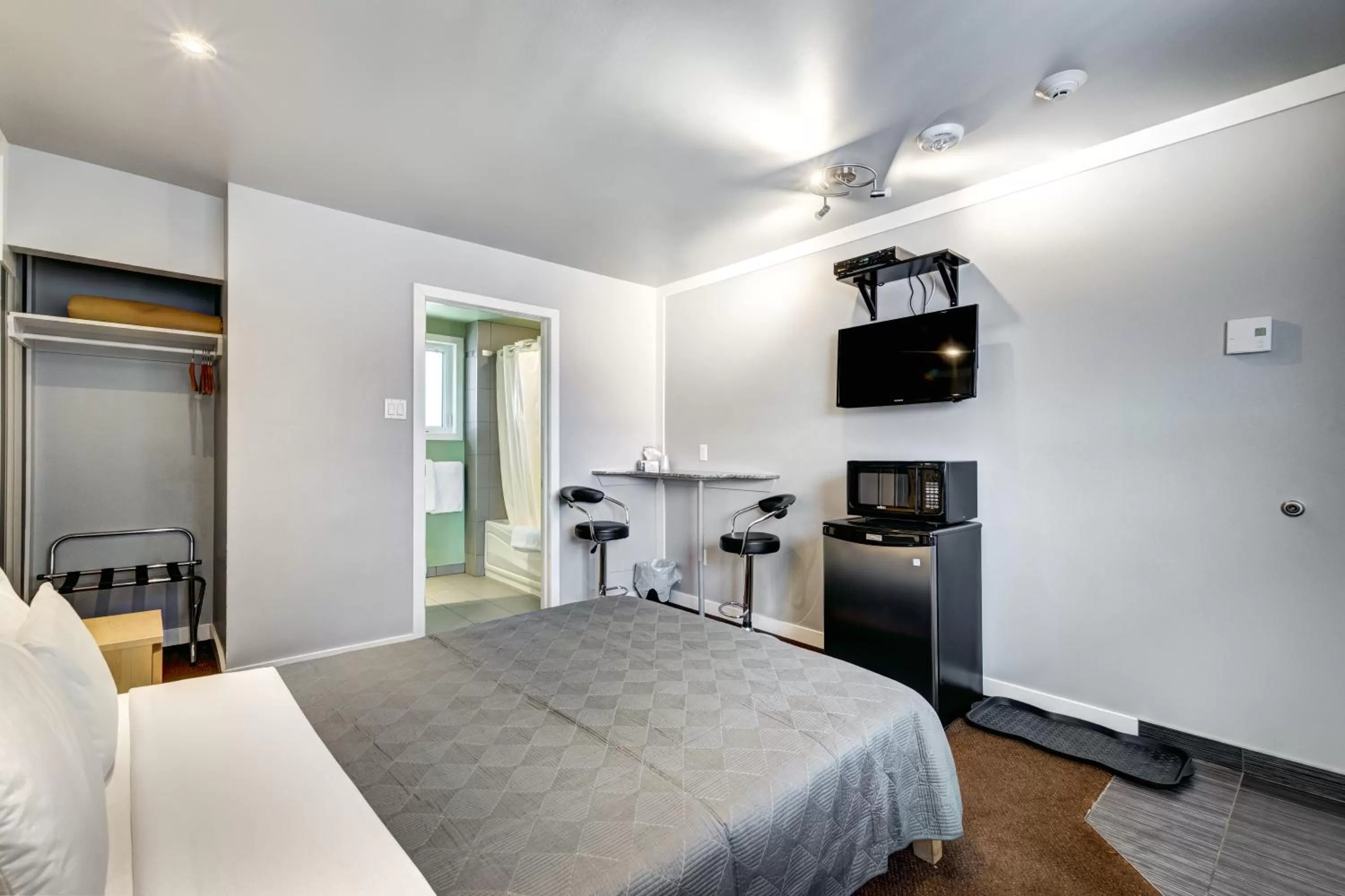 Bed in Auberge St. Jacques