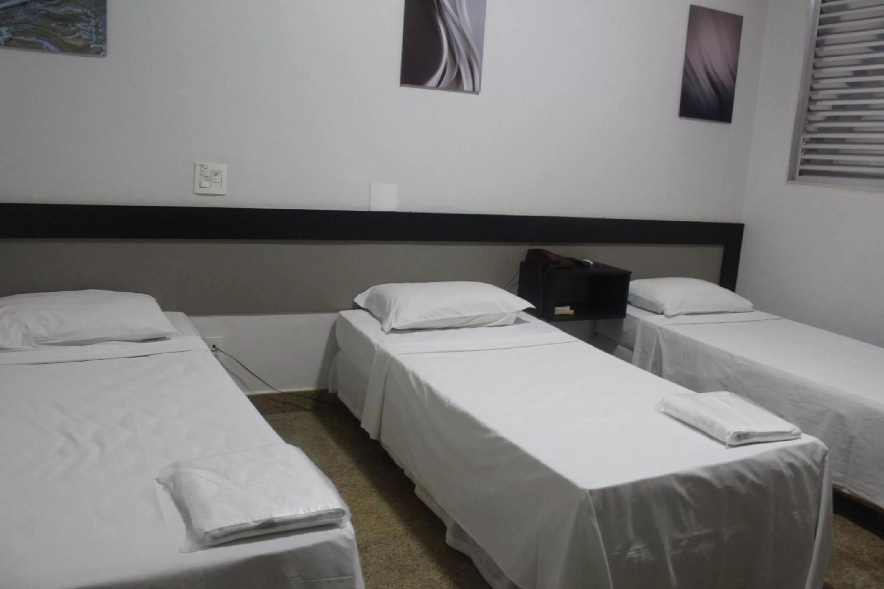 Photo of the whole room, Bed in Hotel Oscar Blue Montes Claros