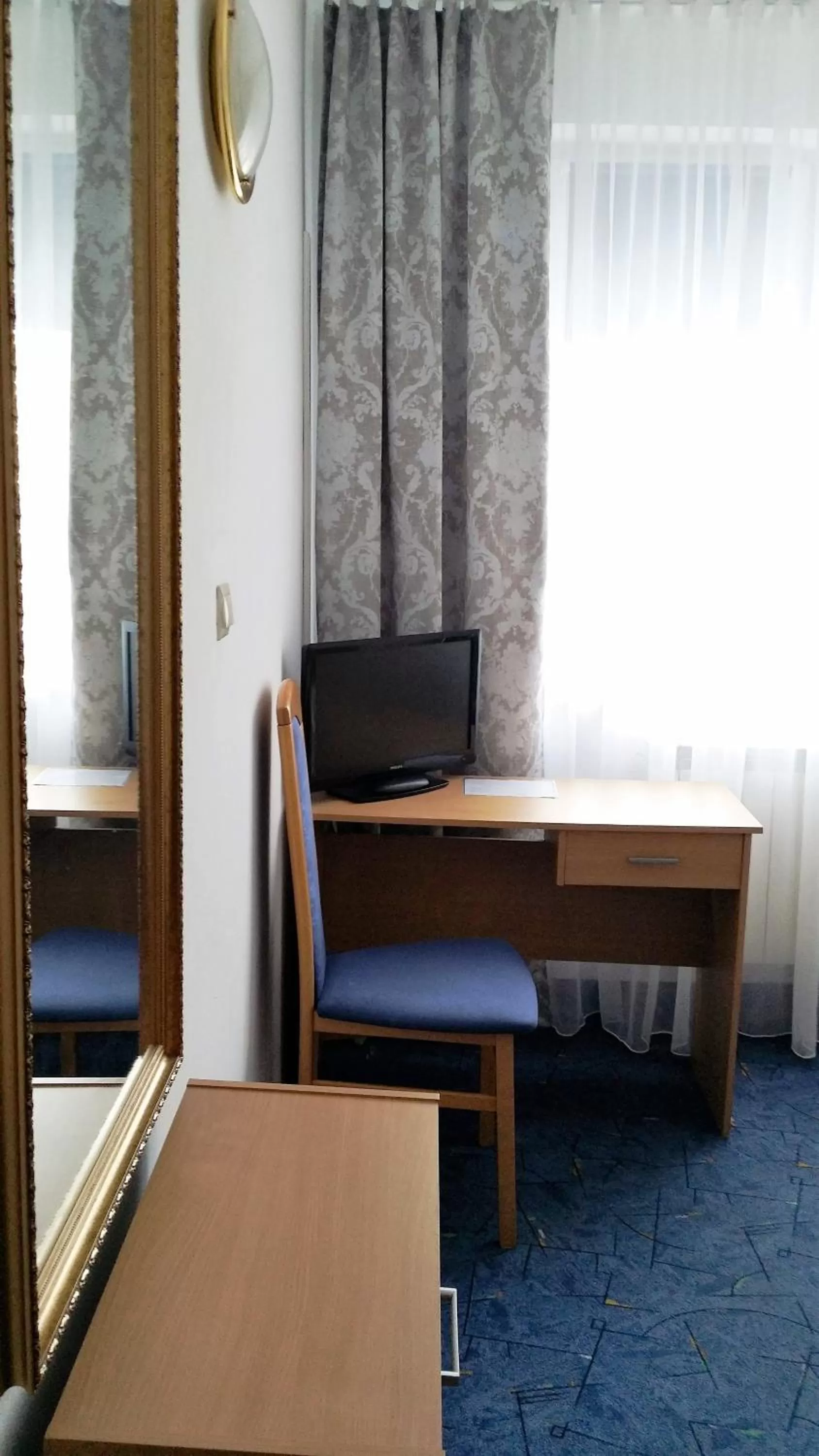 Photo of the whole room in Hotel As