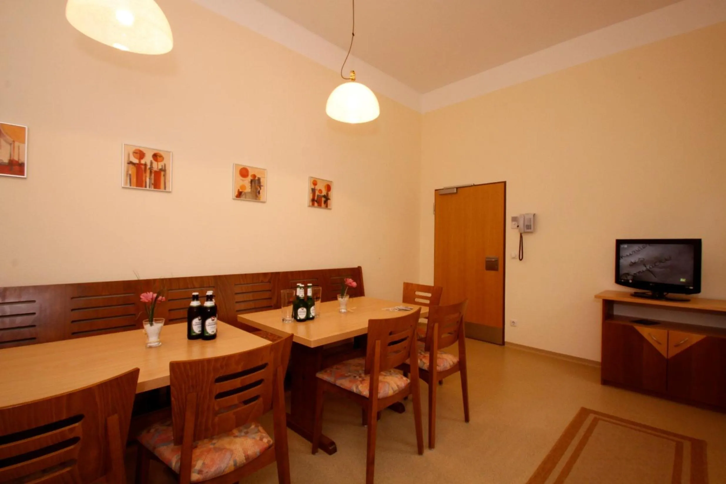 Communal lounge/ TV room in Kloster St. Josef
