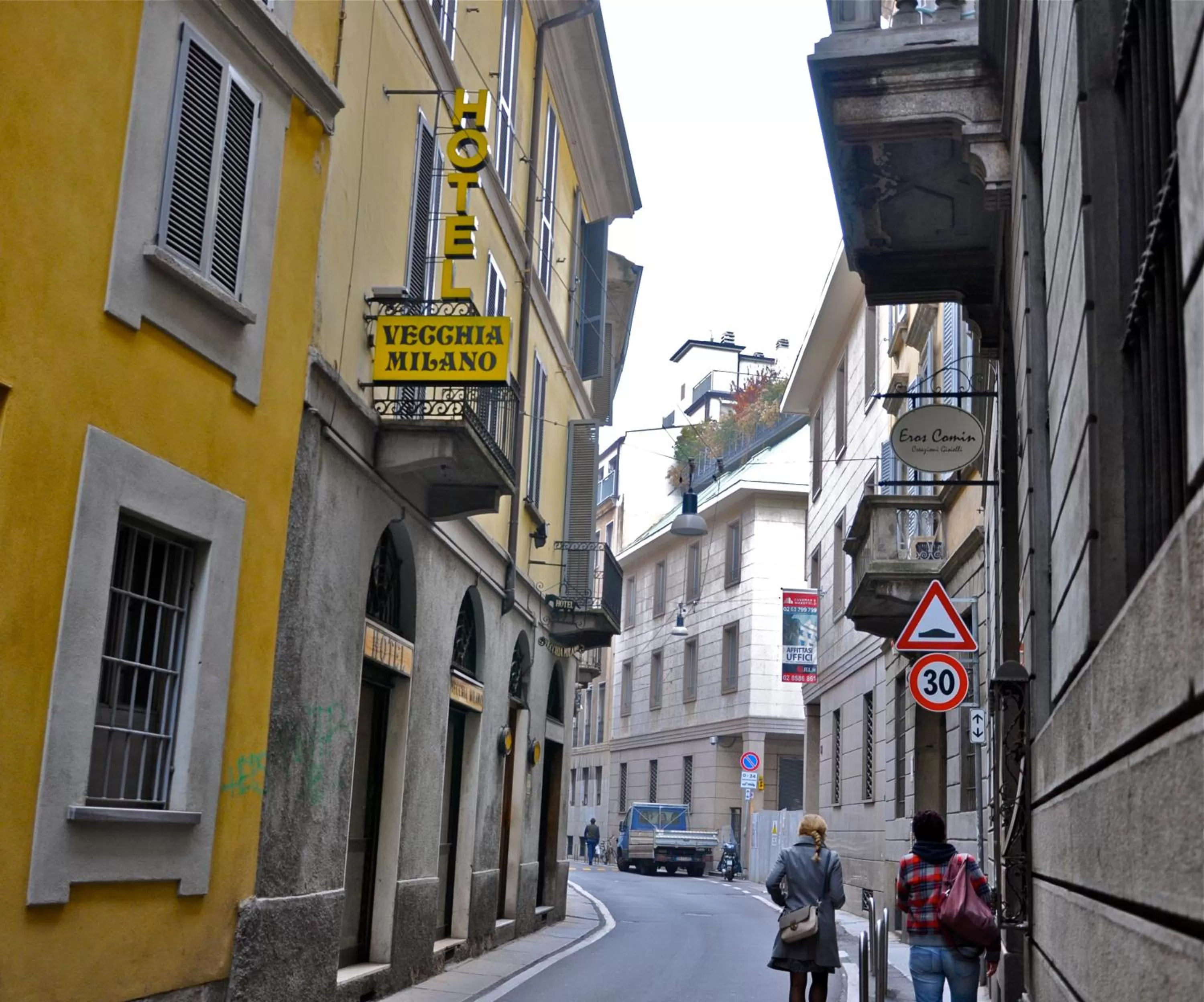Facade/entrance in Hotel Vecchia Milano