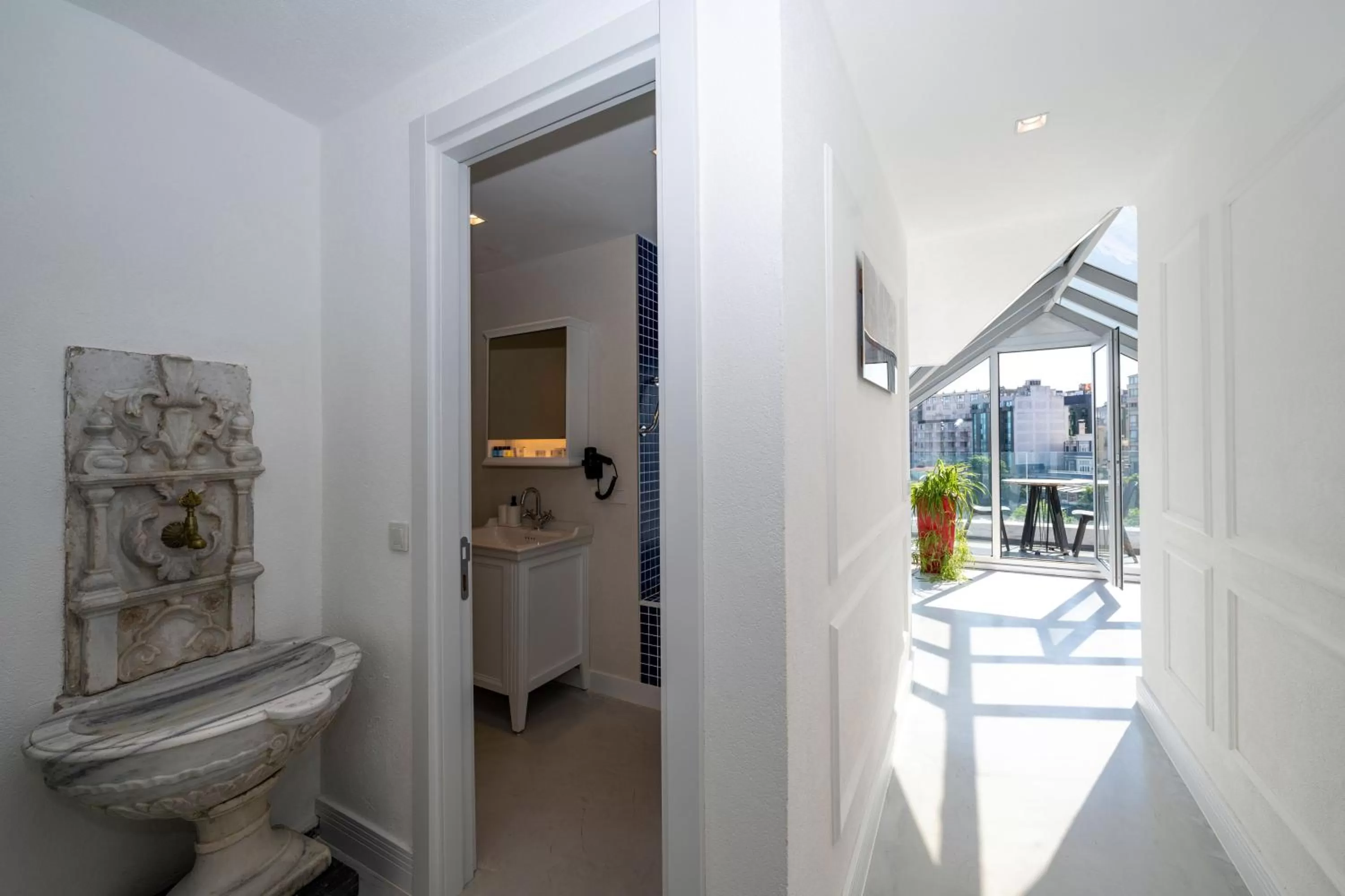 Bathroom in Juno Hotel Taksim