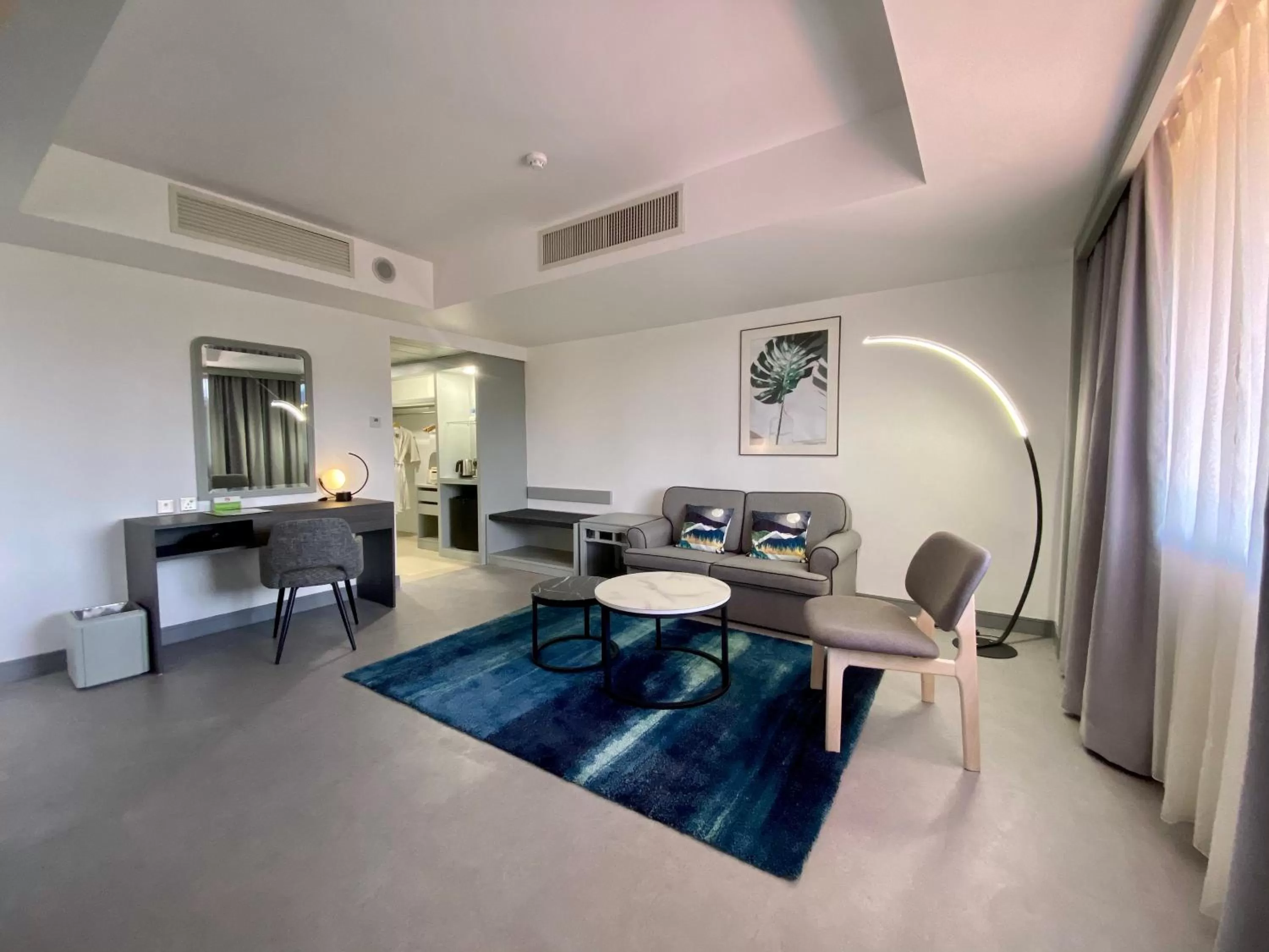 Living room in Sabah Hotel