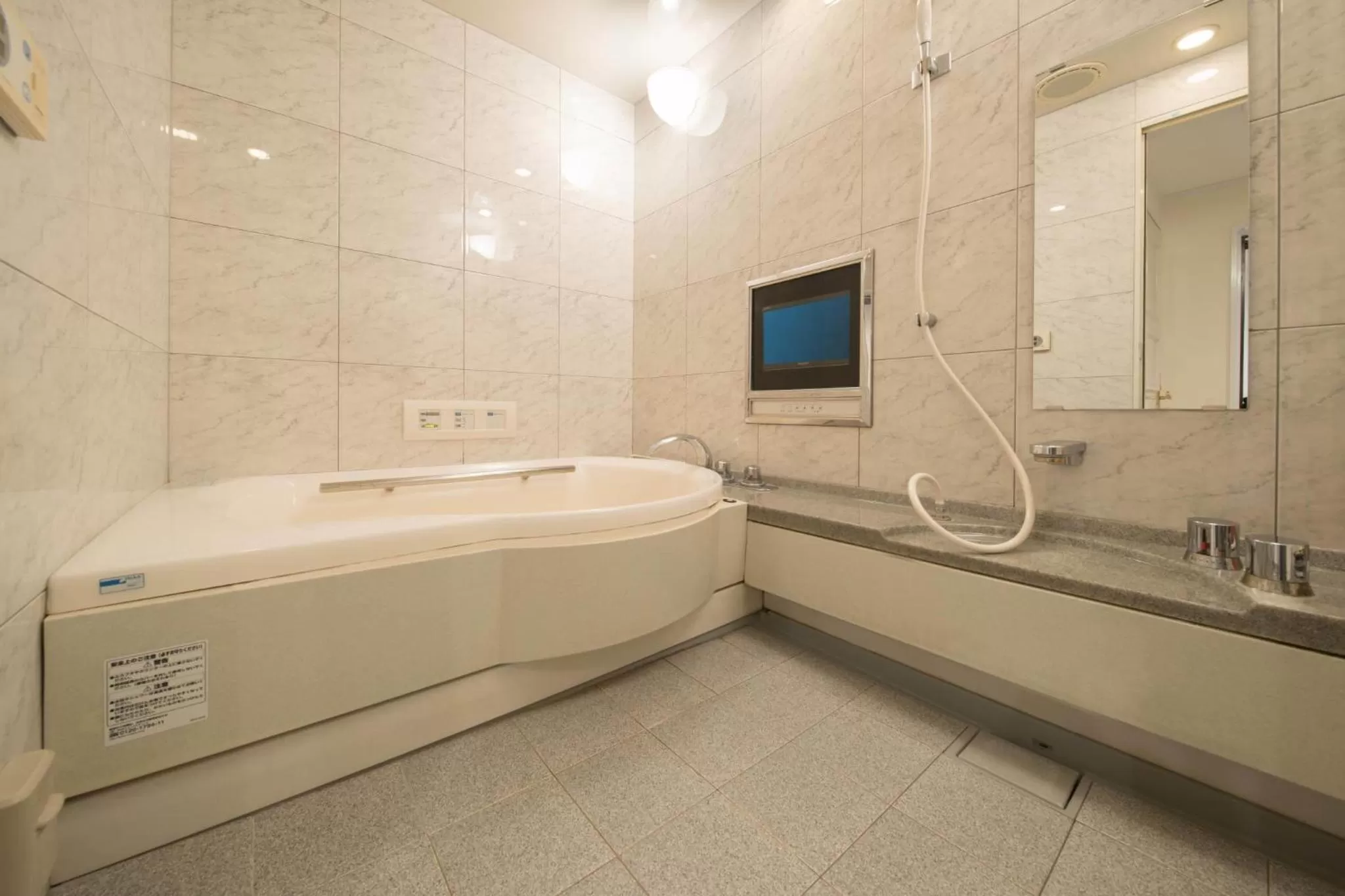 Shower in Hotel Alps