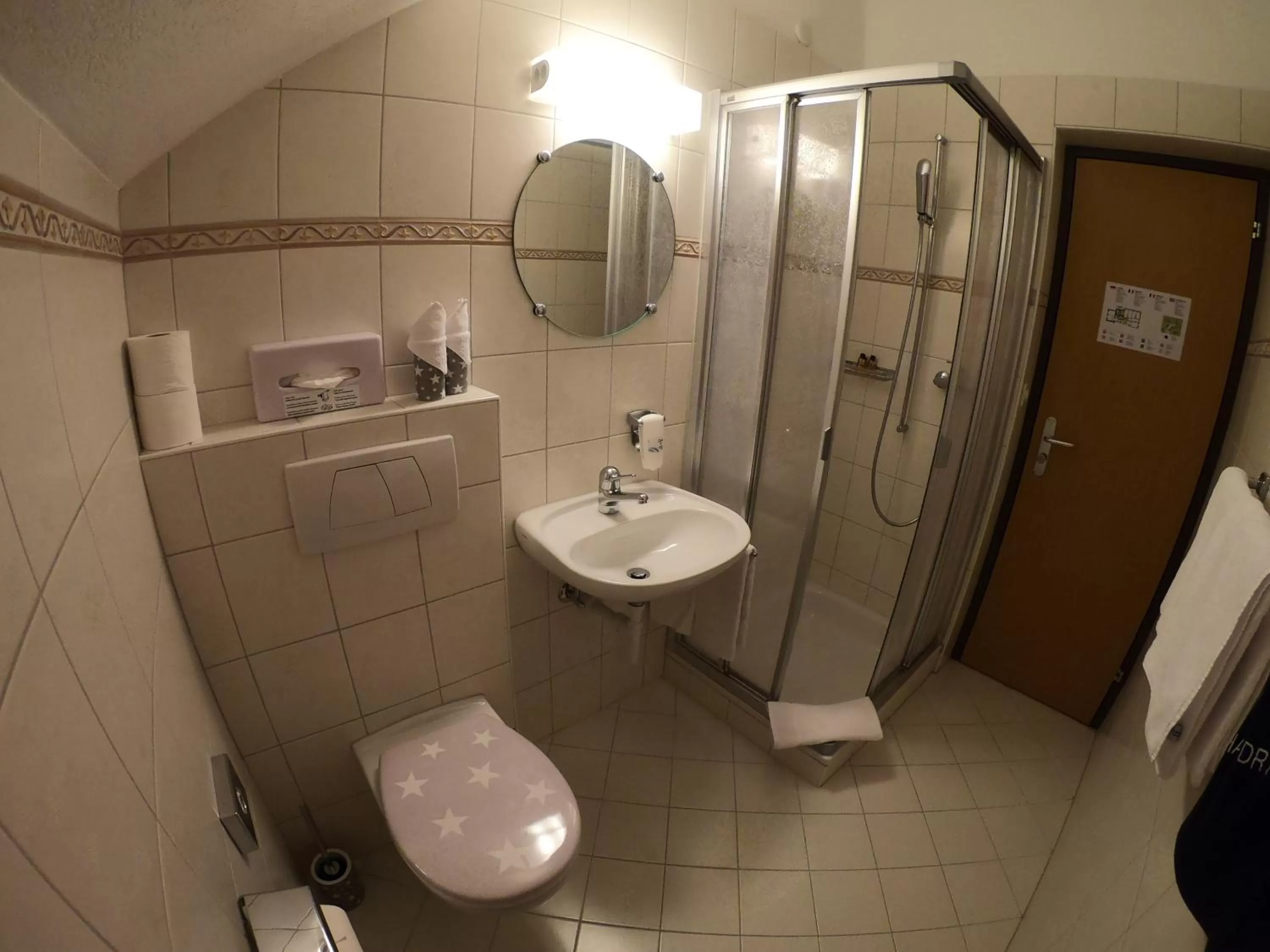 Bathroom in Sternwarte by Randolins