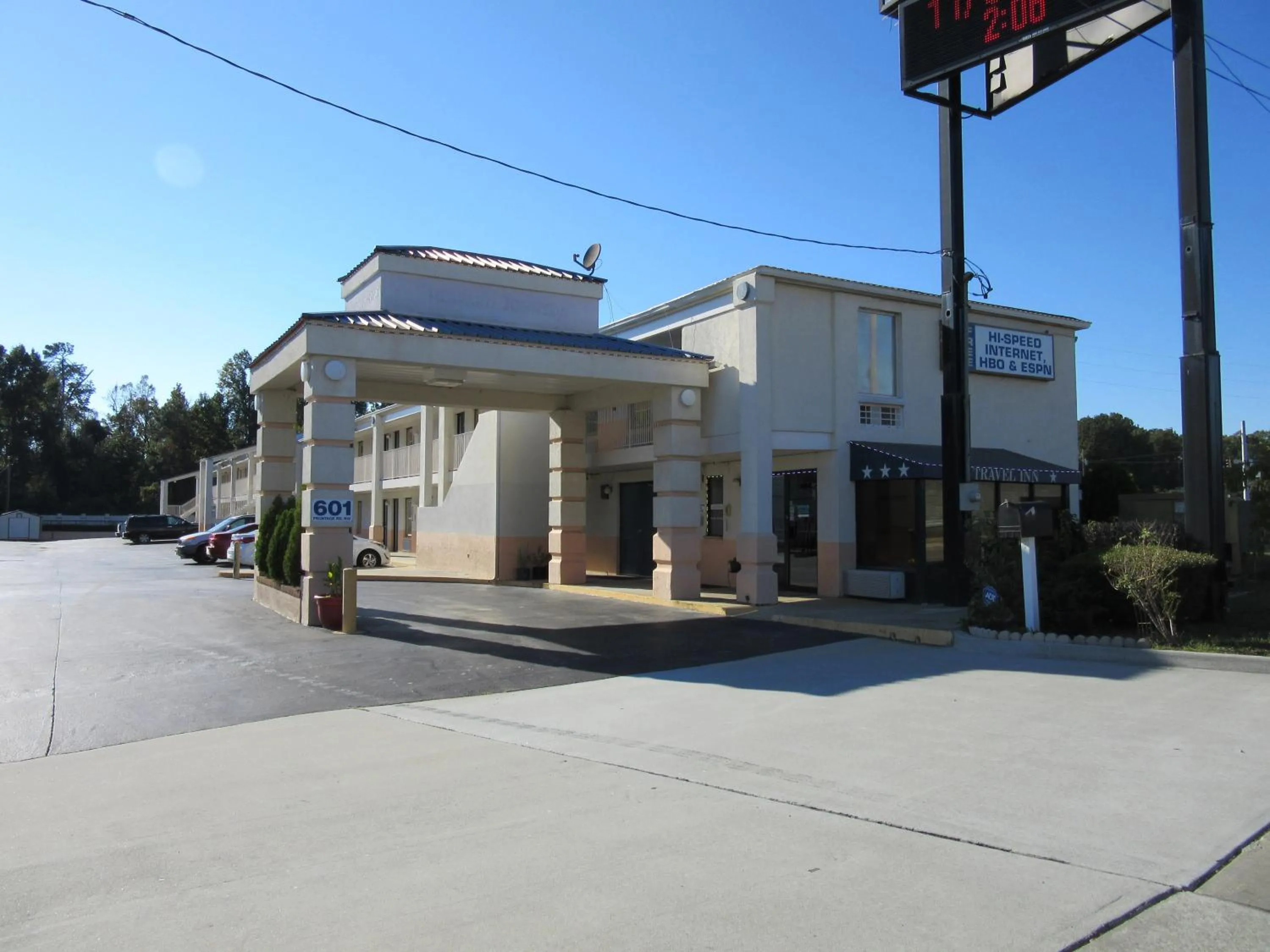 Property building in Rodeway Inn Augusta West - Fort Gordon