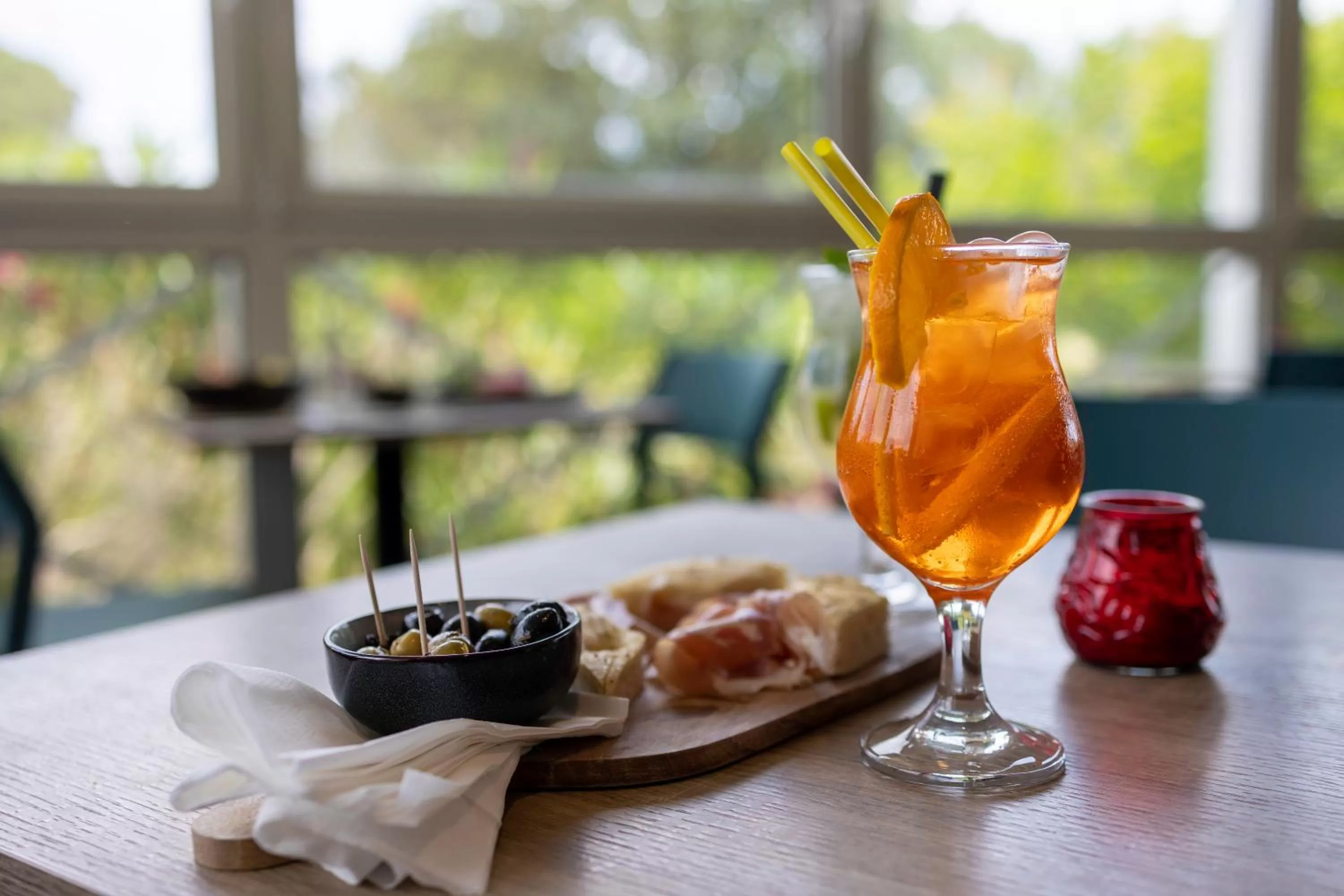 Restaurant/places to eat in Hôtel restaurant Kyriad Fréjus