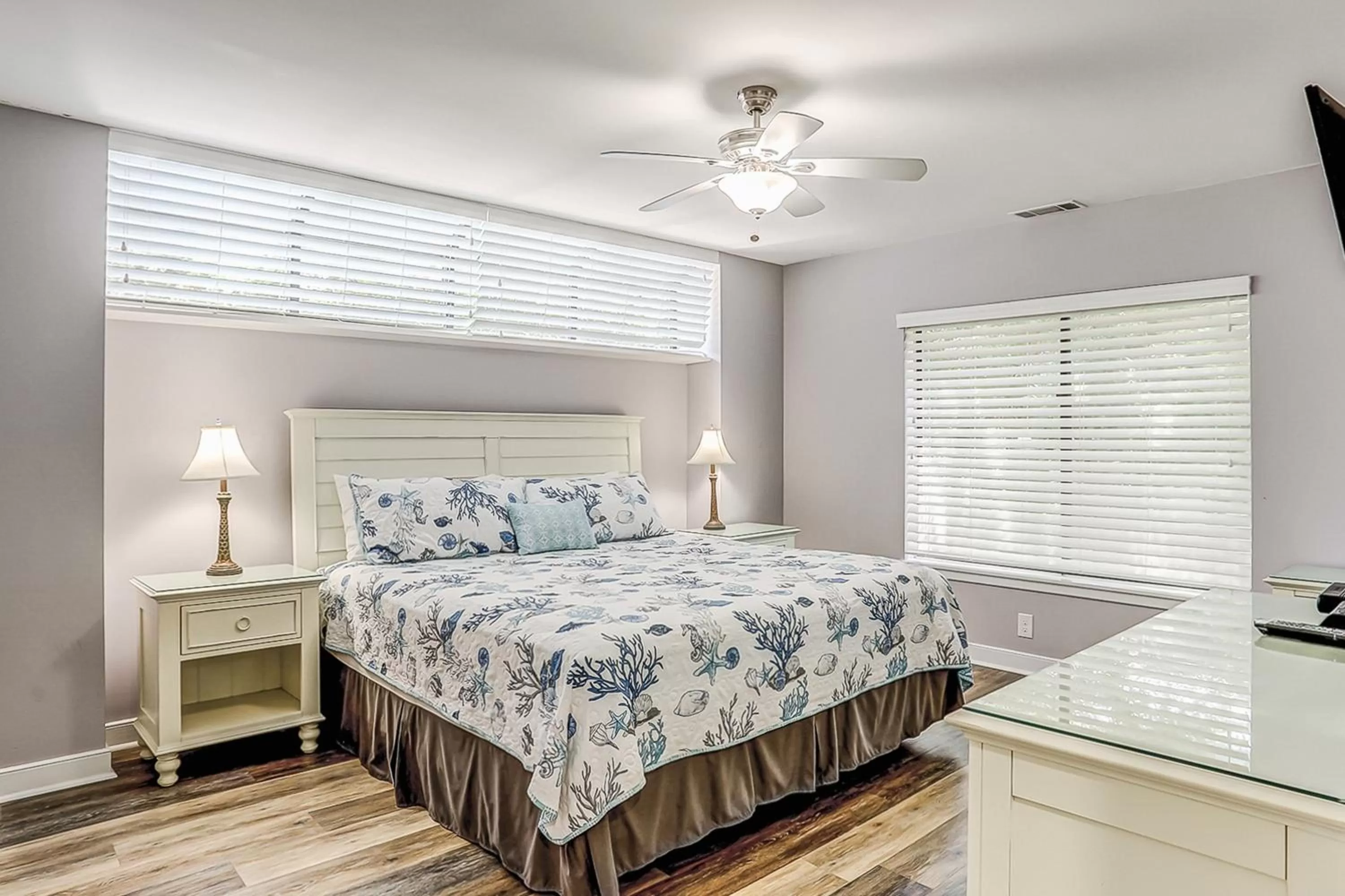 Bed in Springwood Villas 14