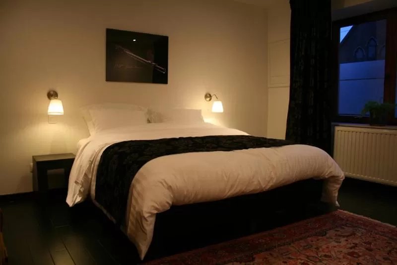 Bed in B&B La Chapelle Au Puits