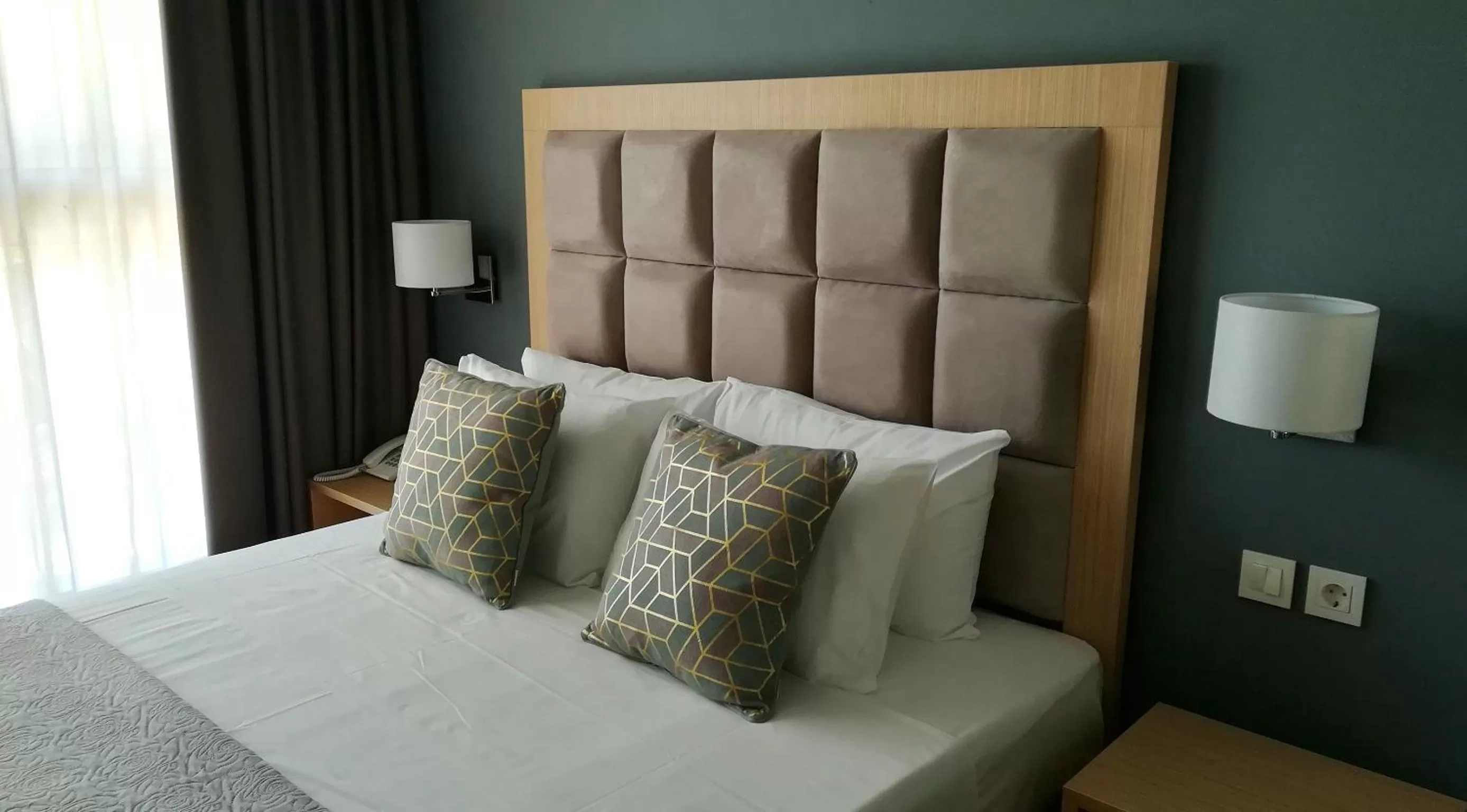 Bedroom, Bed in Hotel Thissio