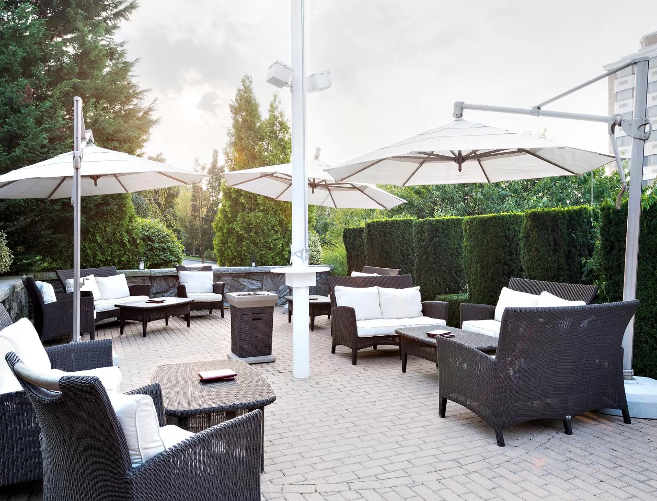 Lounge or bar in Garden City Hotel