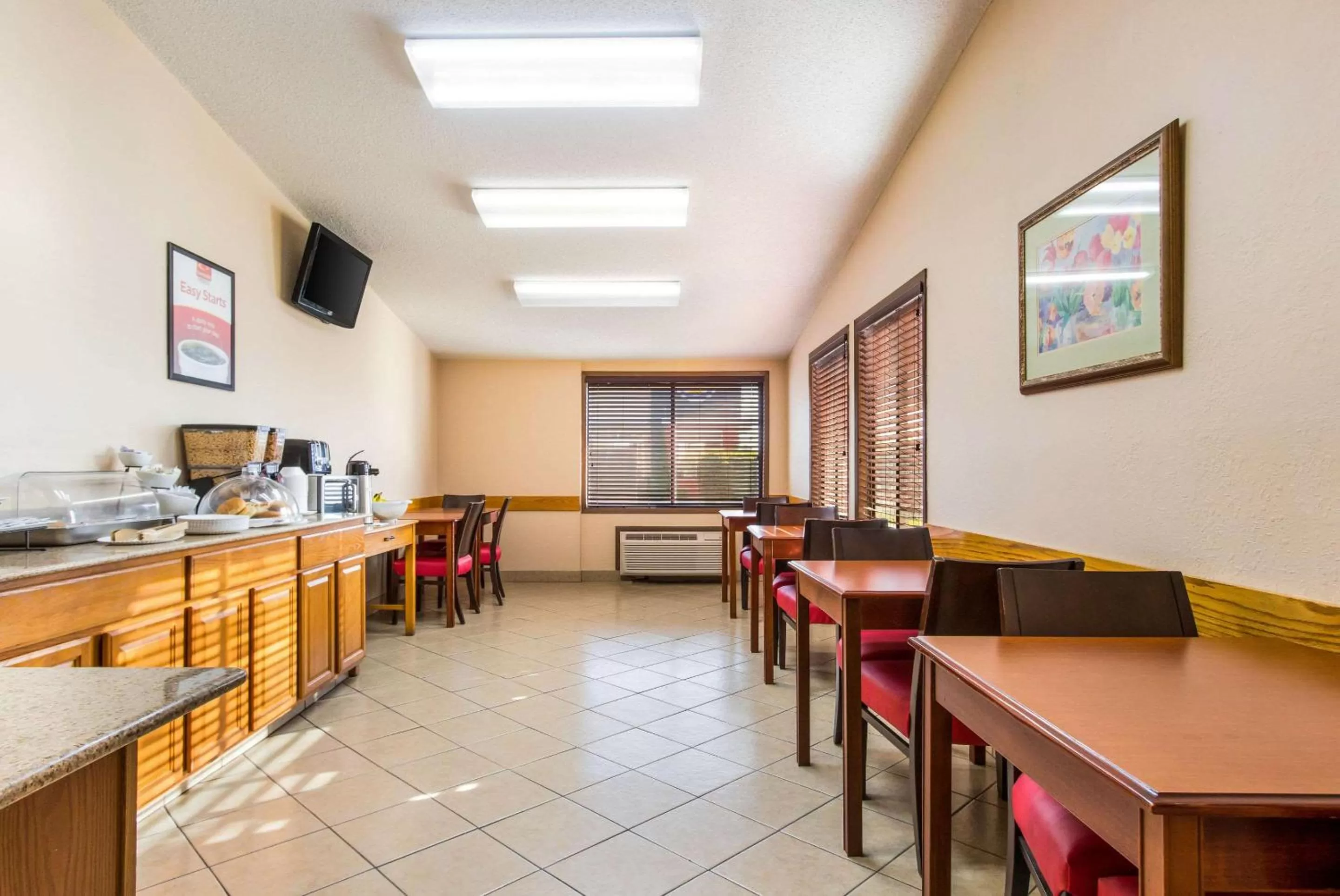 Restaurant/places to eat in Econo Lodge