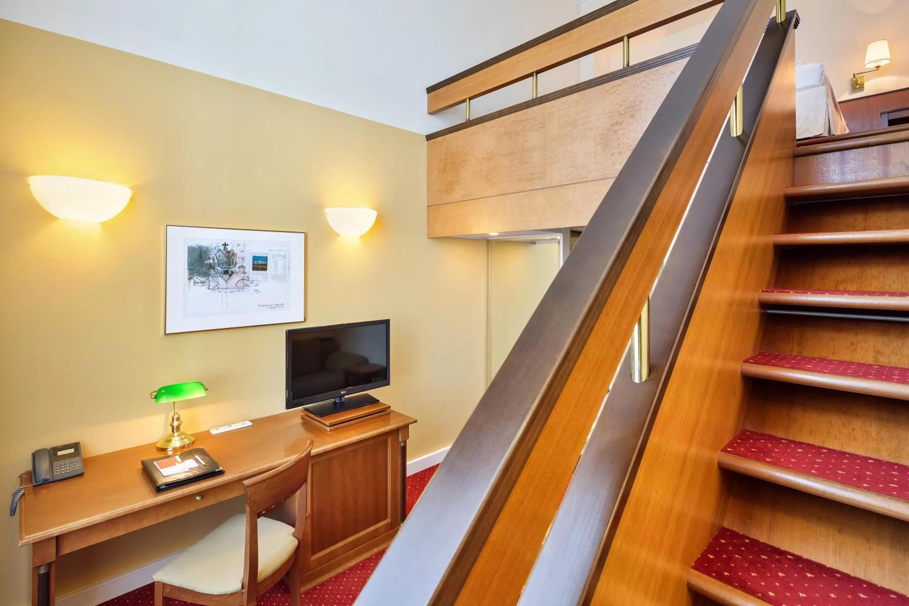 Photo of the whole room in Austria Trend Hotel Schloss Wilhelminenberg Wien