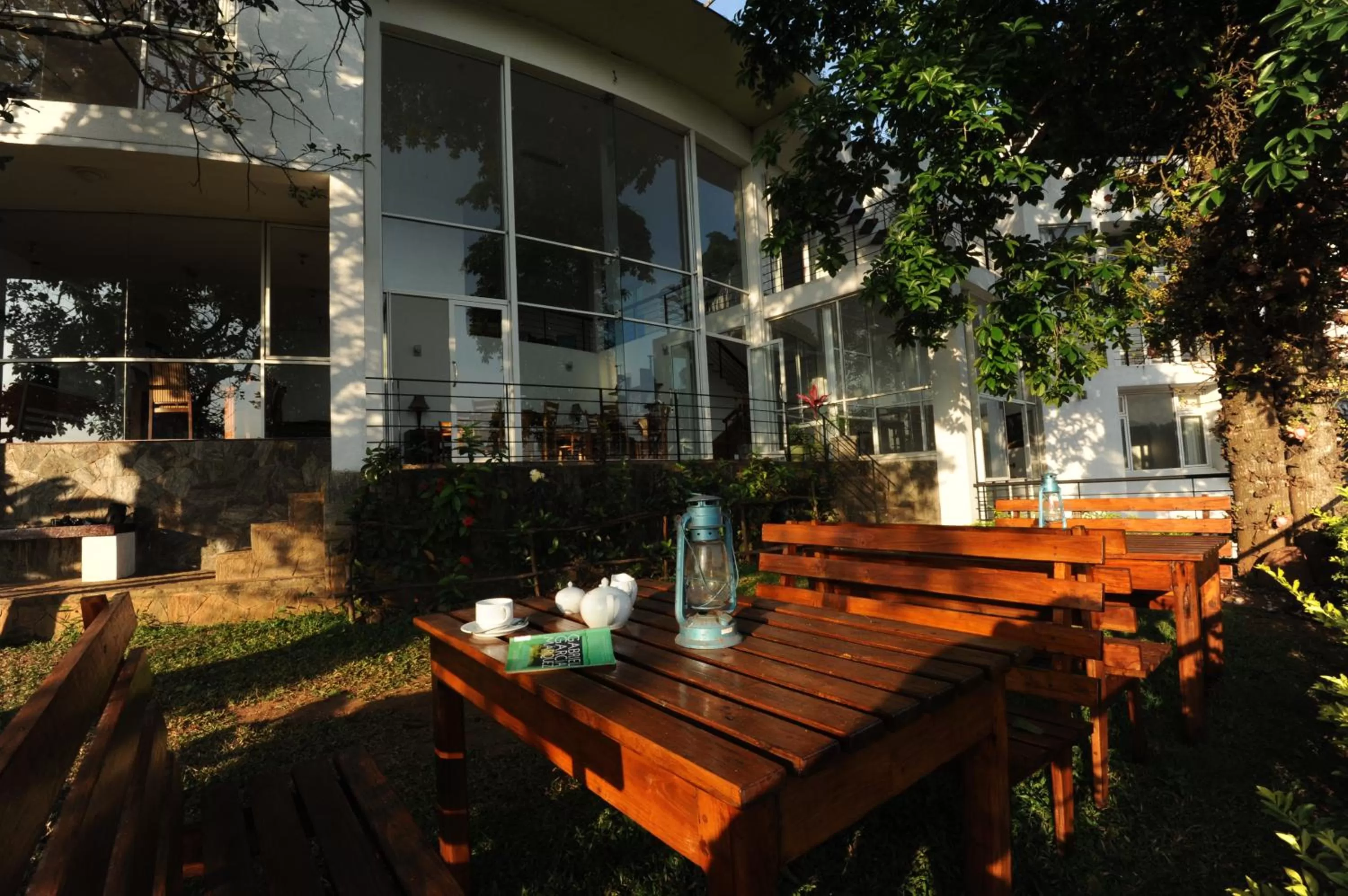 Restaurant/places to eat in Hotel See Kandy