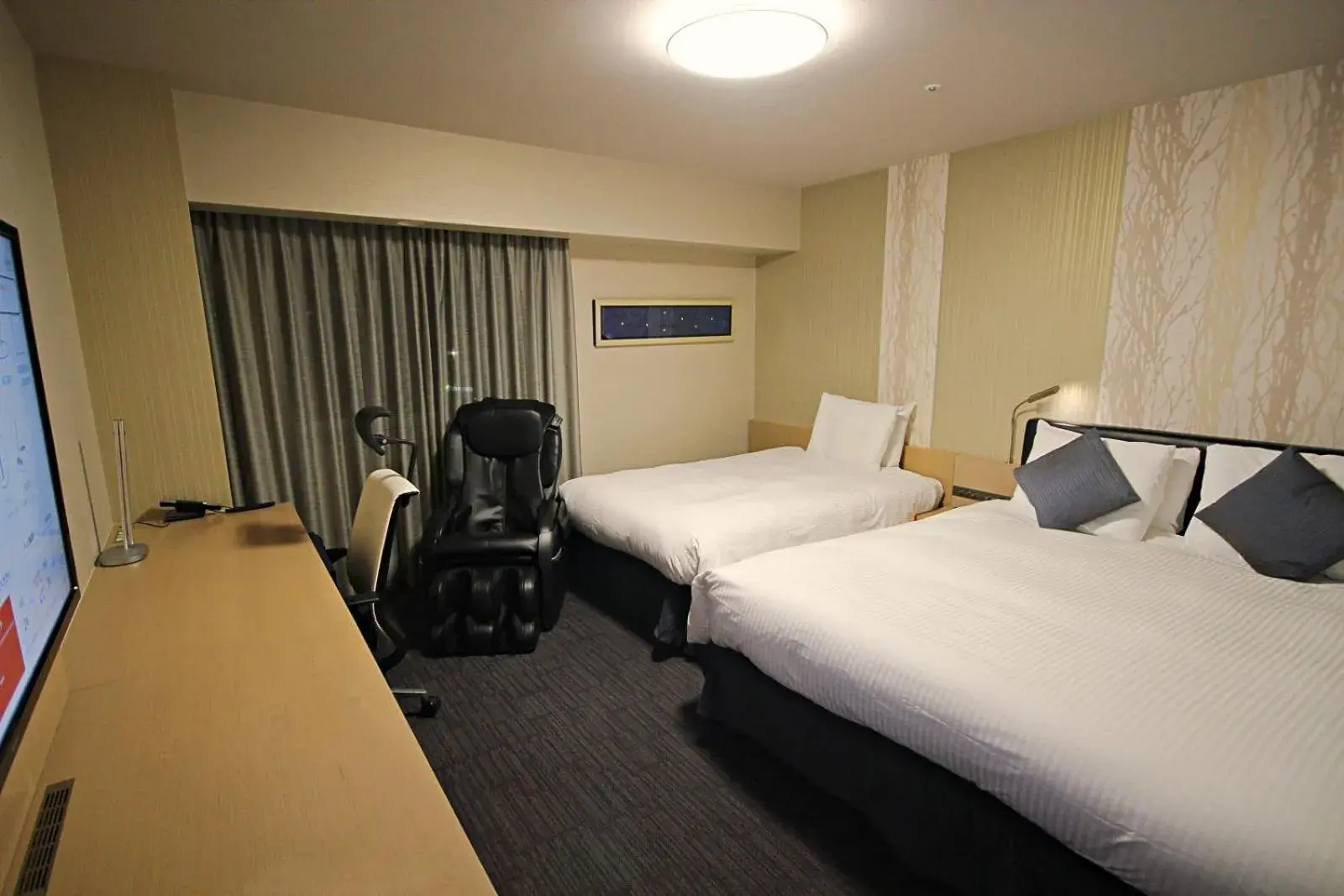 Premier Double Room with Extra bed - Smoking in Richmond Hotel Premier Musashikosugi Premier Double Room with Extra bed - Smoking in Richmond Hotel Premier Musashikosugi