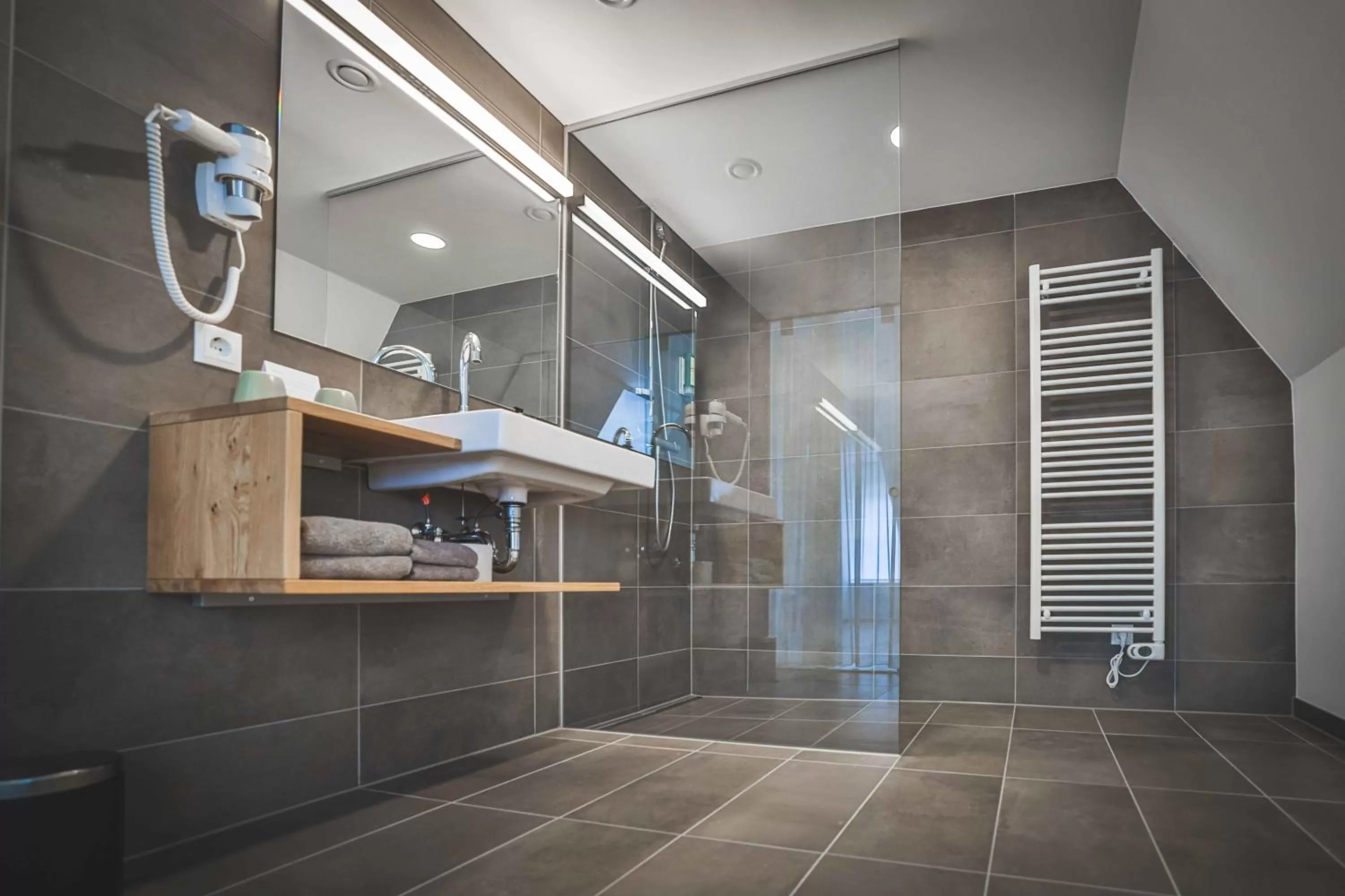 Bathroom in Schloss Haindorf