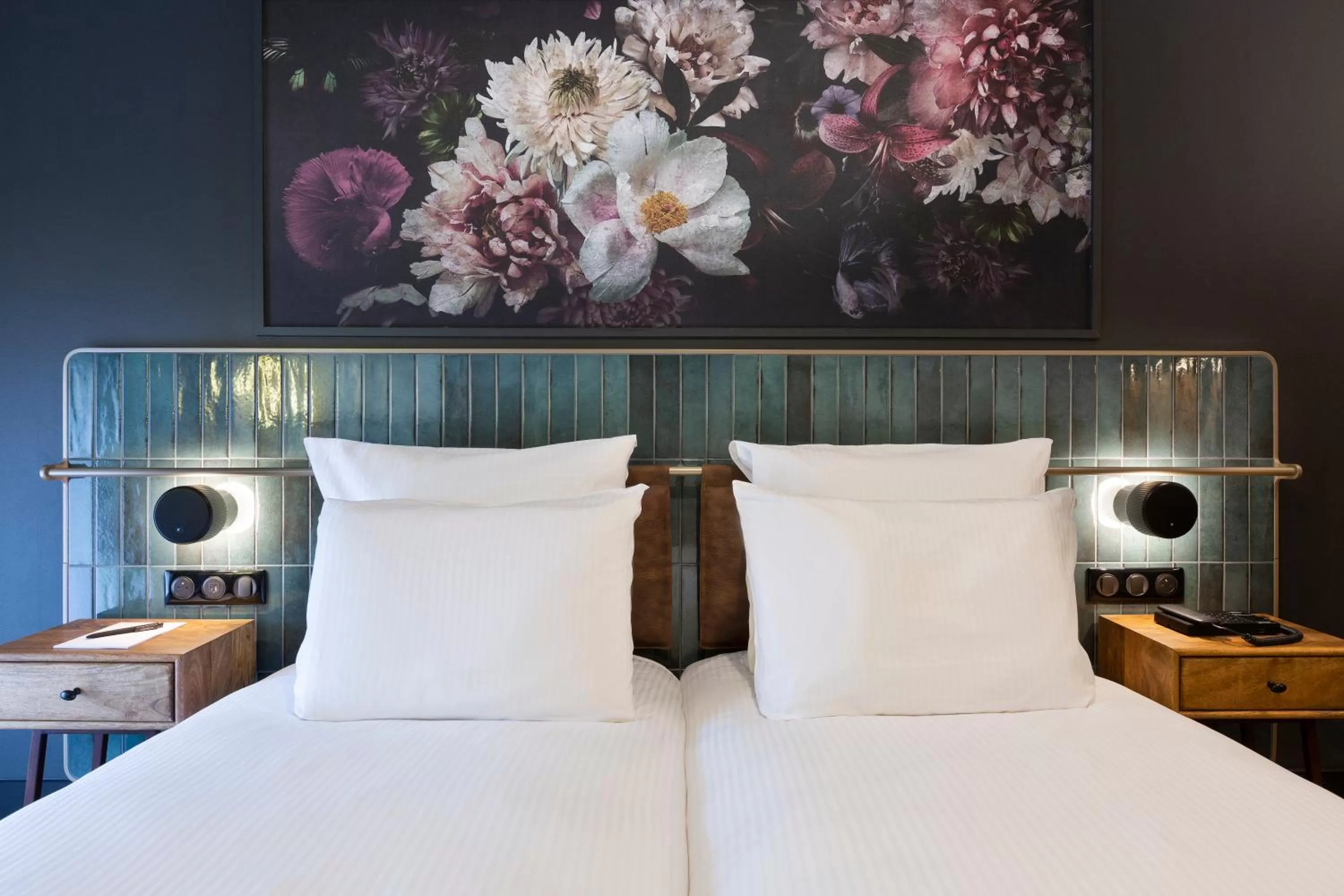 Bedroom, Bed in Hotel Les Capitouls Toulouse Centre - Handwritten Collection