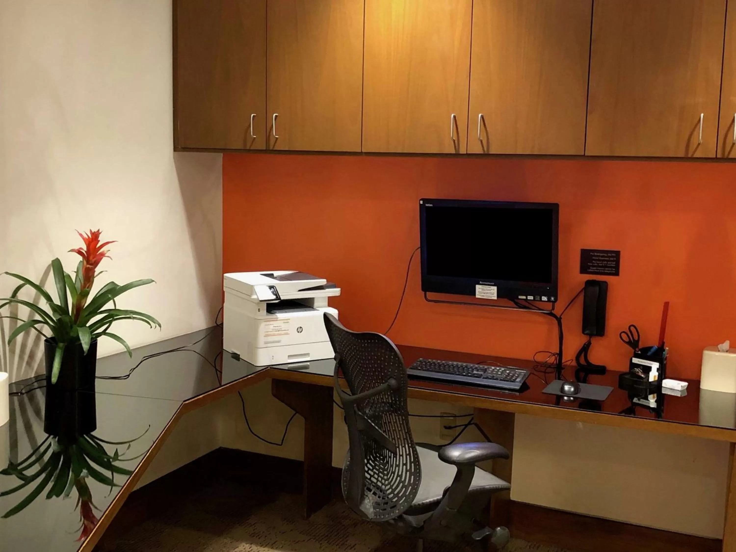 Business facilities in Hilton Garden Inn Baltimore Inner Harbor