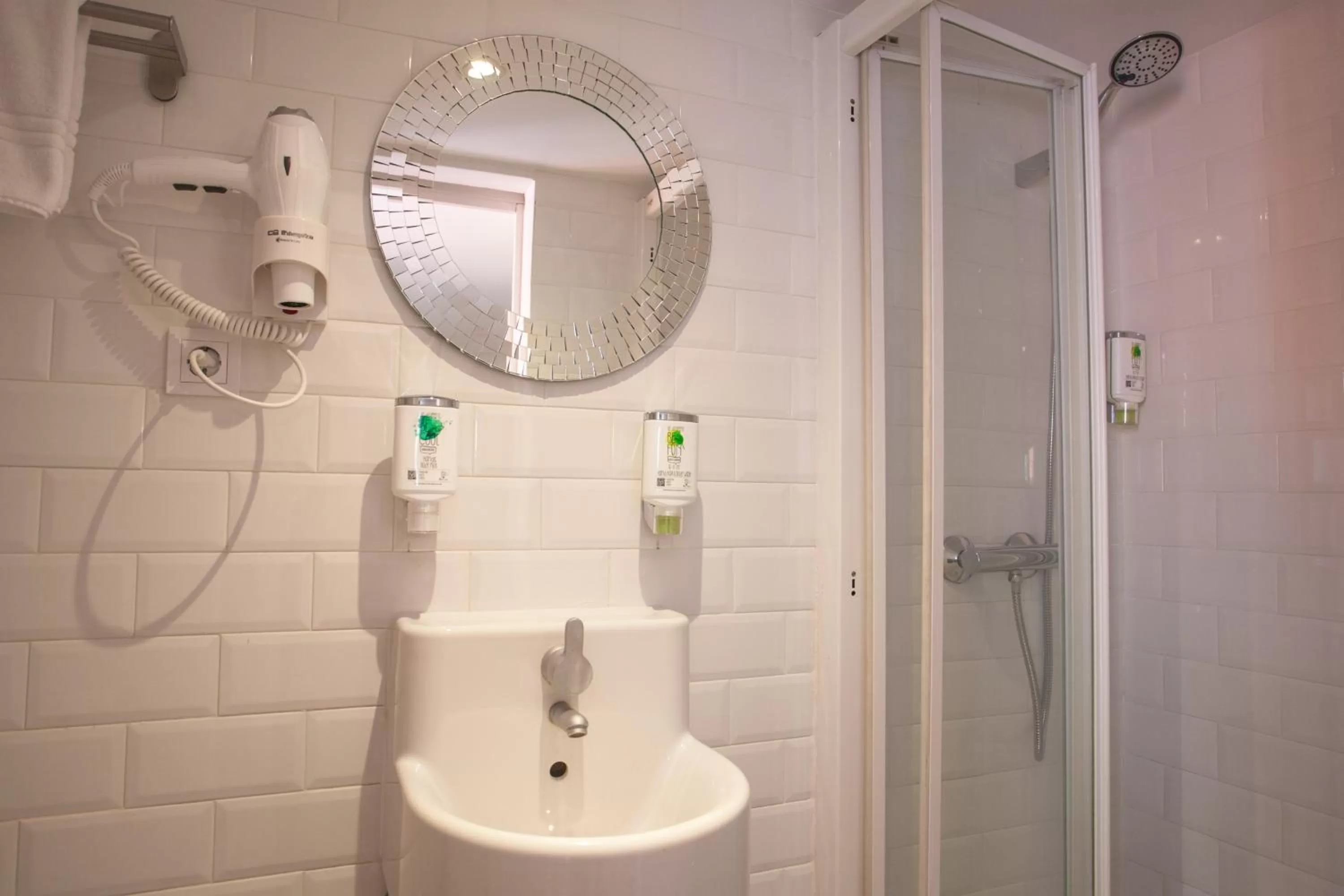 Bathroom in Gran Central Suites