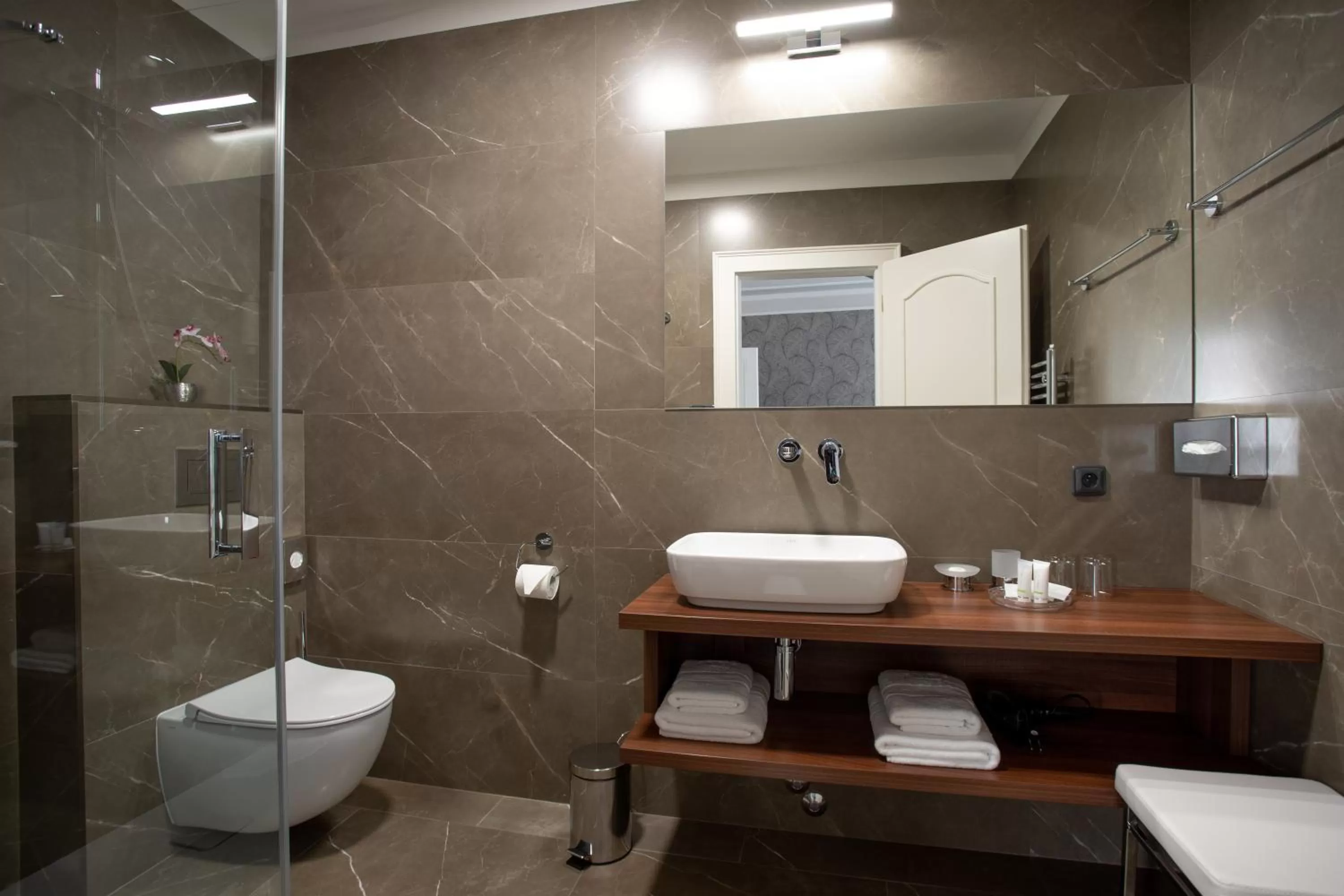 Bathroom in Hotel Anna