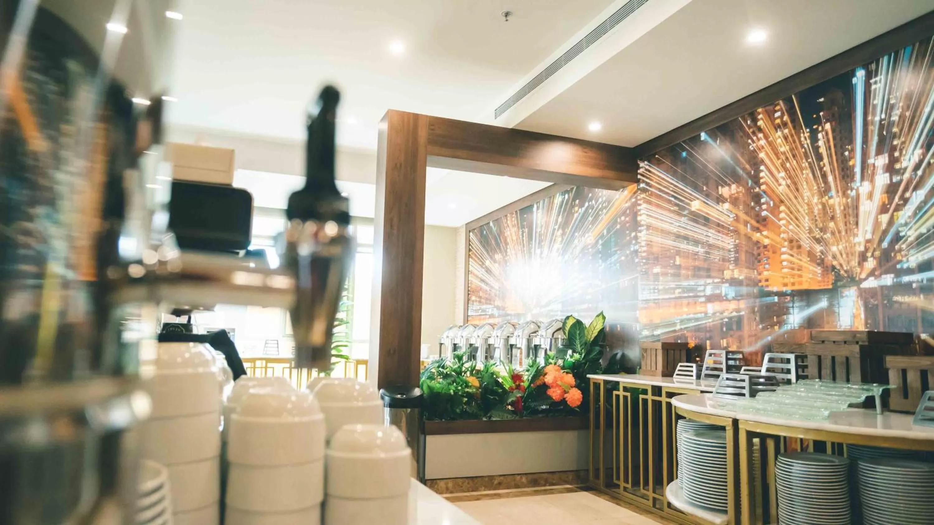 Breakfast in Iridium 70 Hotel