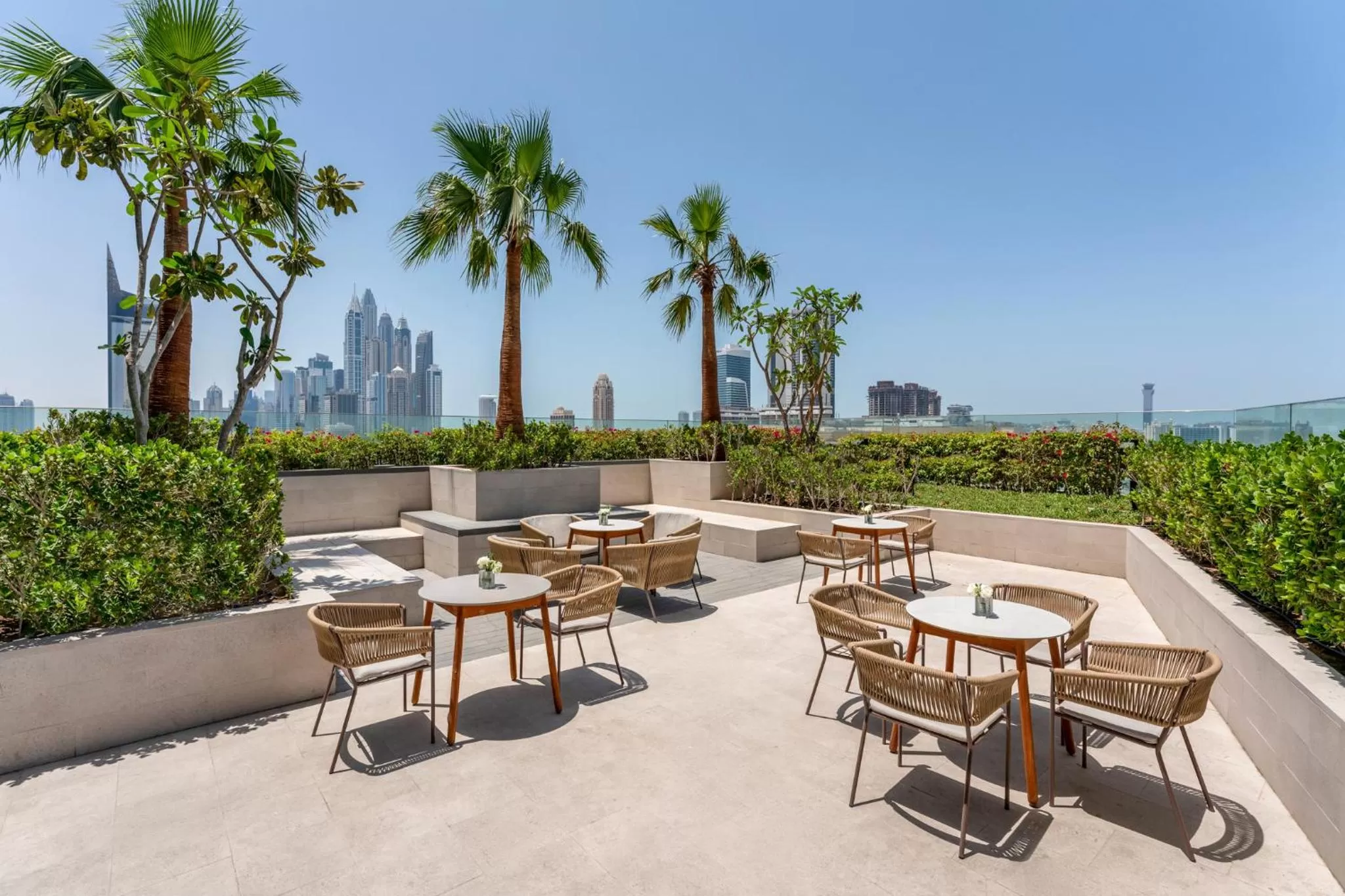 Day in Grand Plaza Mövenpick Media City