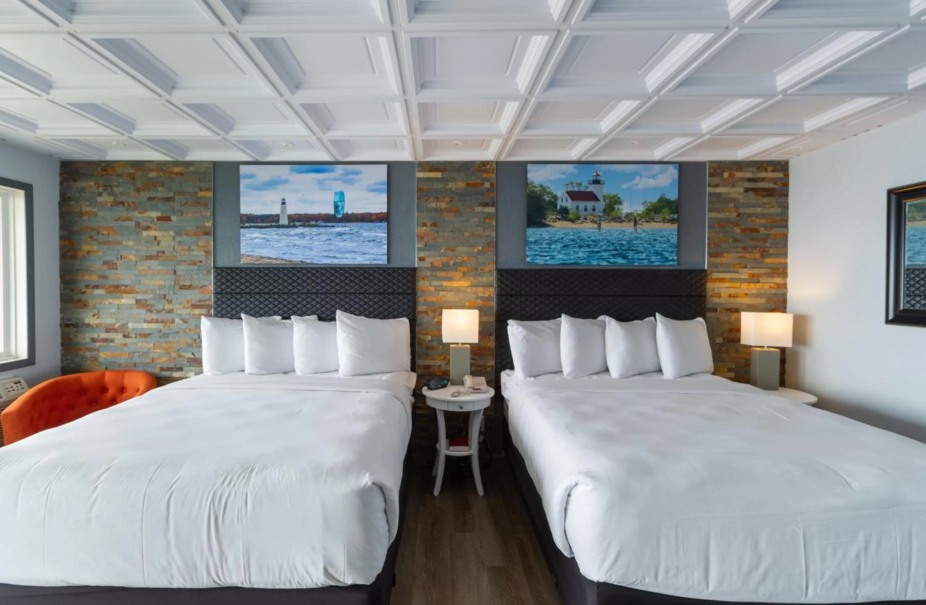 Bed in Terrace Bay Hotel - Lakefront