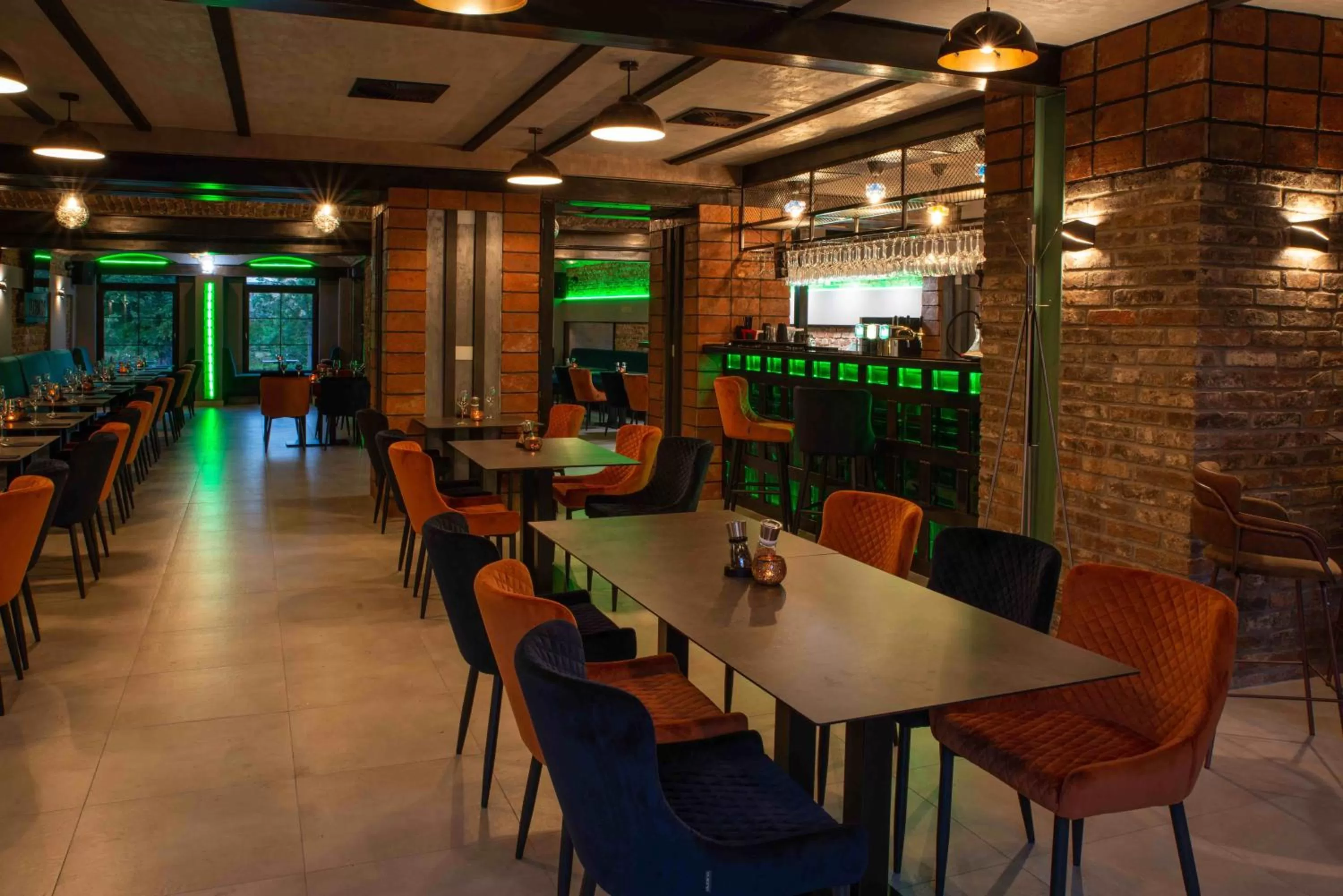 Restaurant/places to eat in Hotel JURKOS