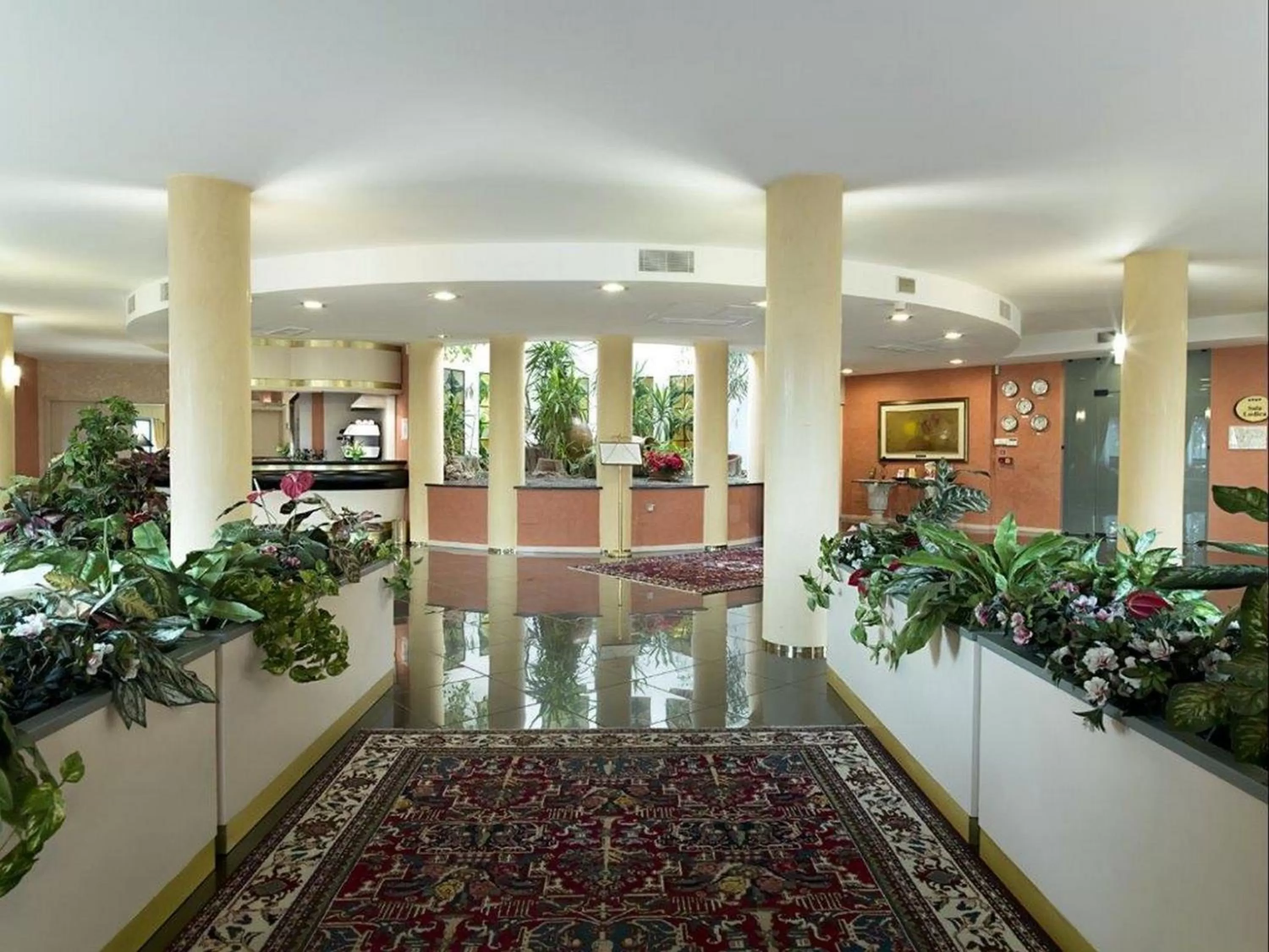 Lobby or reception in Hotel Bifi