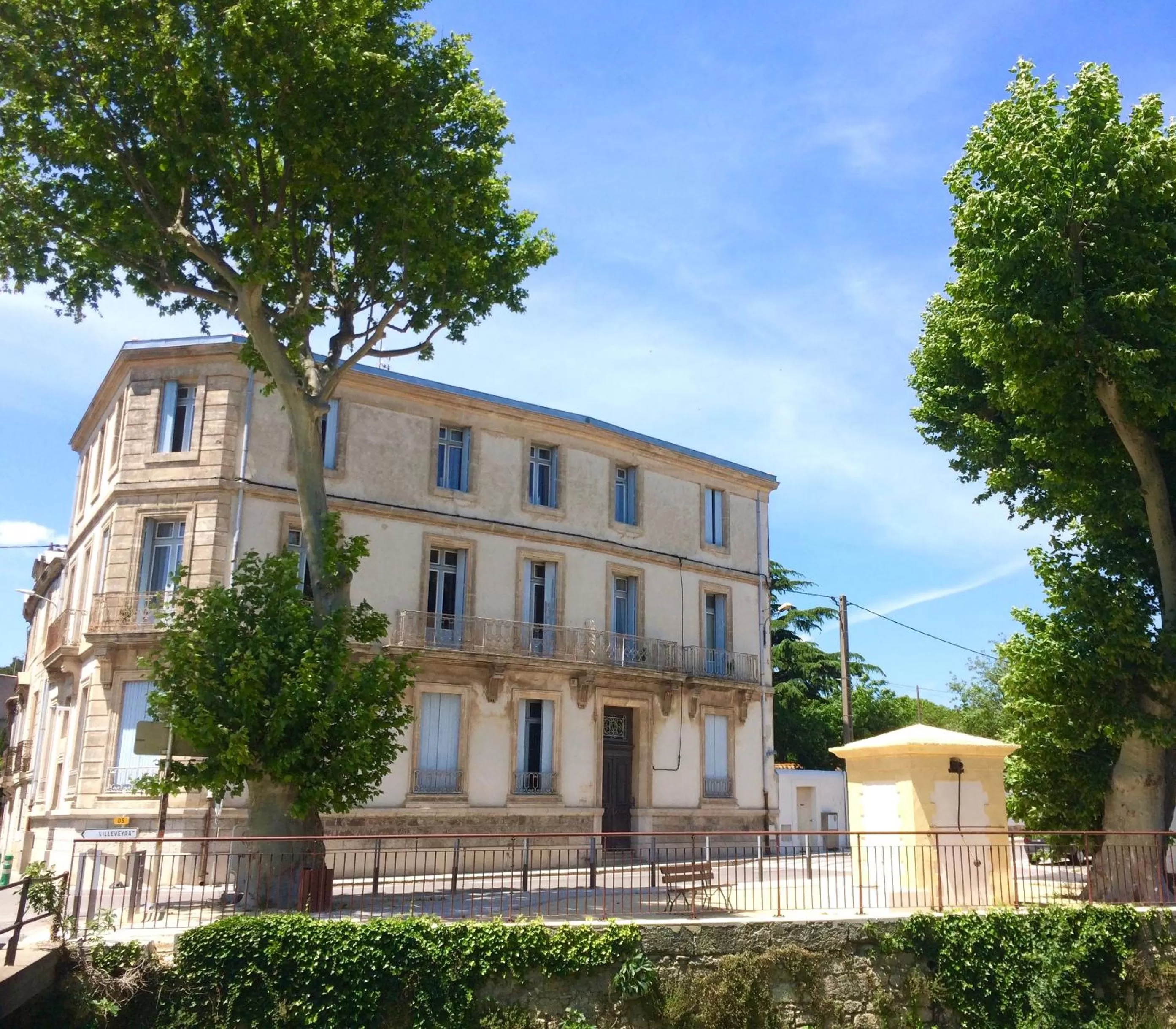 Property building in La Domitia - Maison d'hôtes, massages & bien-être