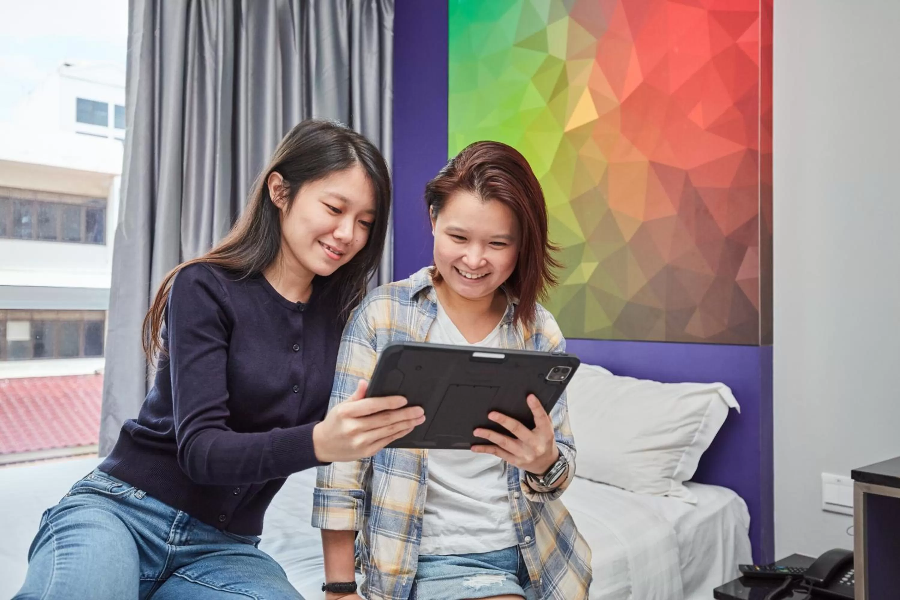 Bed in ibis budget Singapore Ametrine