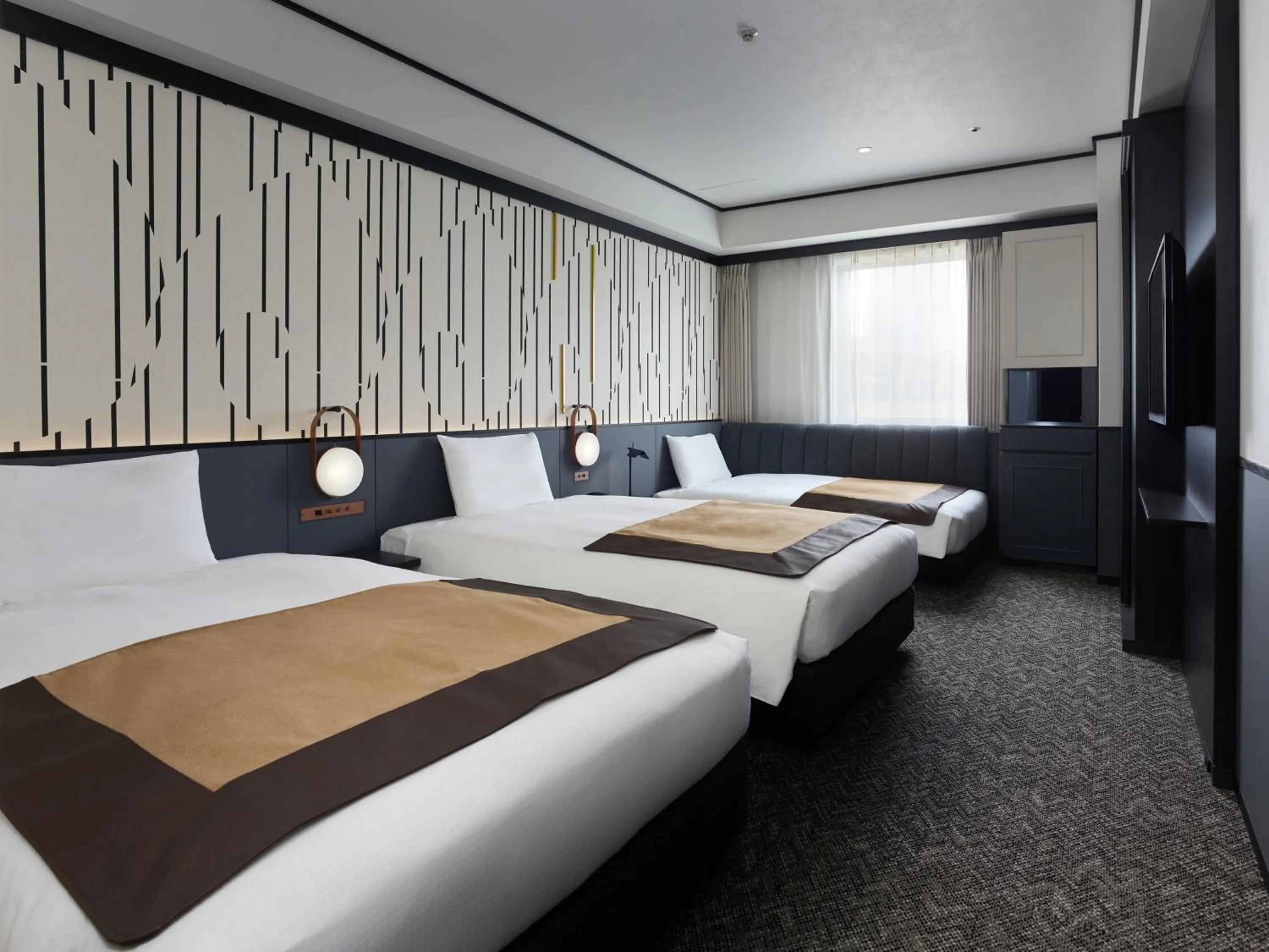 Superior Twin Room with Sofa Bed Non-Smoking in Mitsui Garden Hotel Shiodome Italia-gai - Tokyo