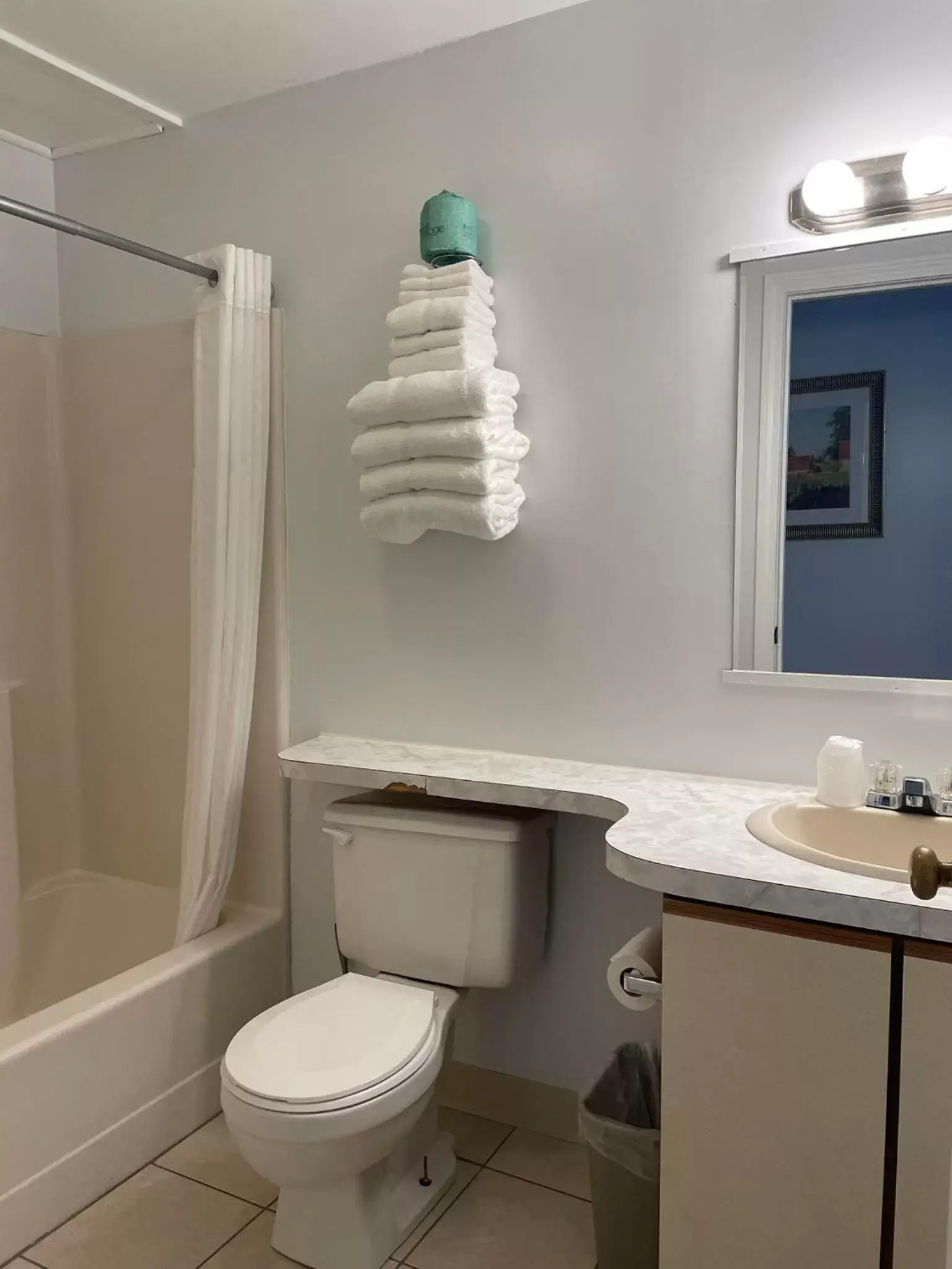 Junior Suite in The Grand Beach Inn Junior Suite in The Grand Beach Inn