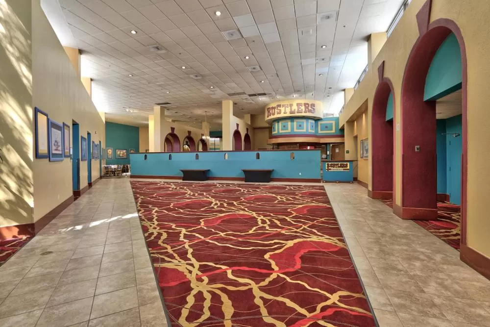 Restaurant/places to eat in Ramada by Wyndham Albuquerque Midtown