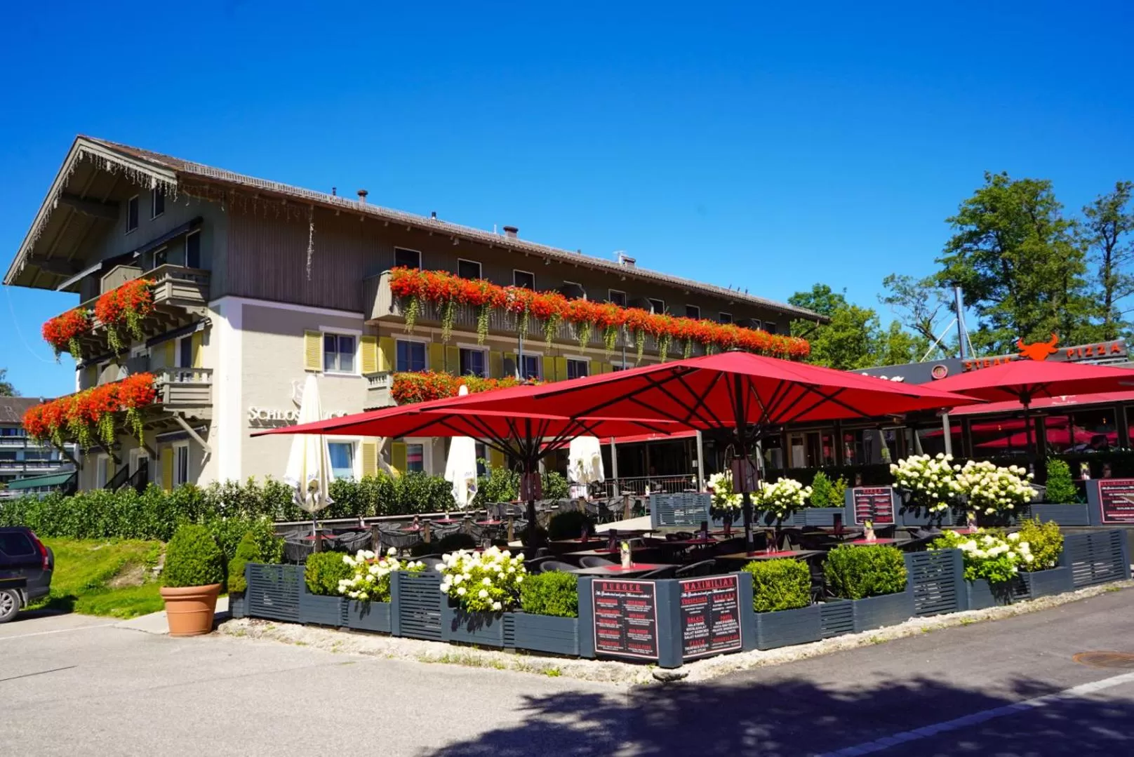 Restaurant/places to eat in Hotel Schlossblick Chiemsee