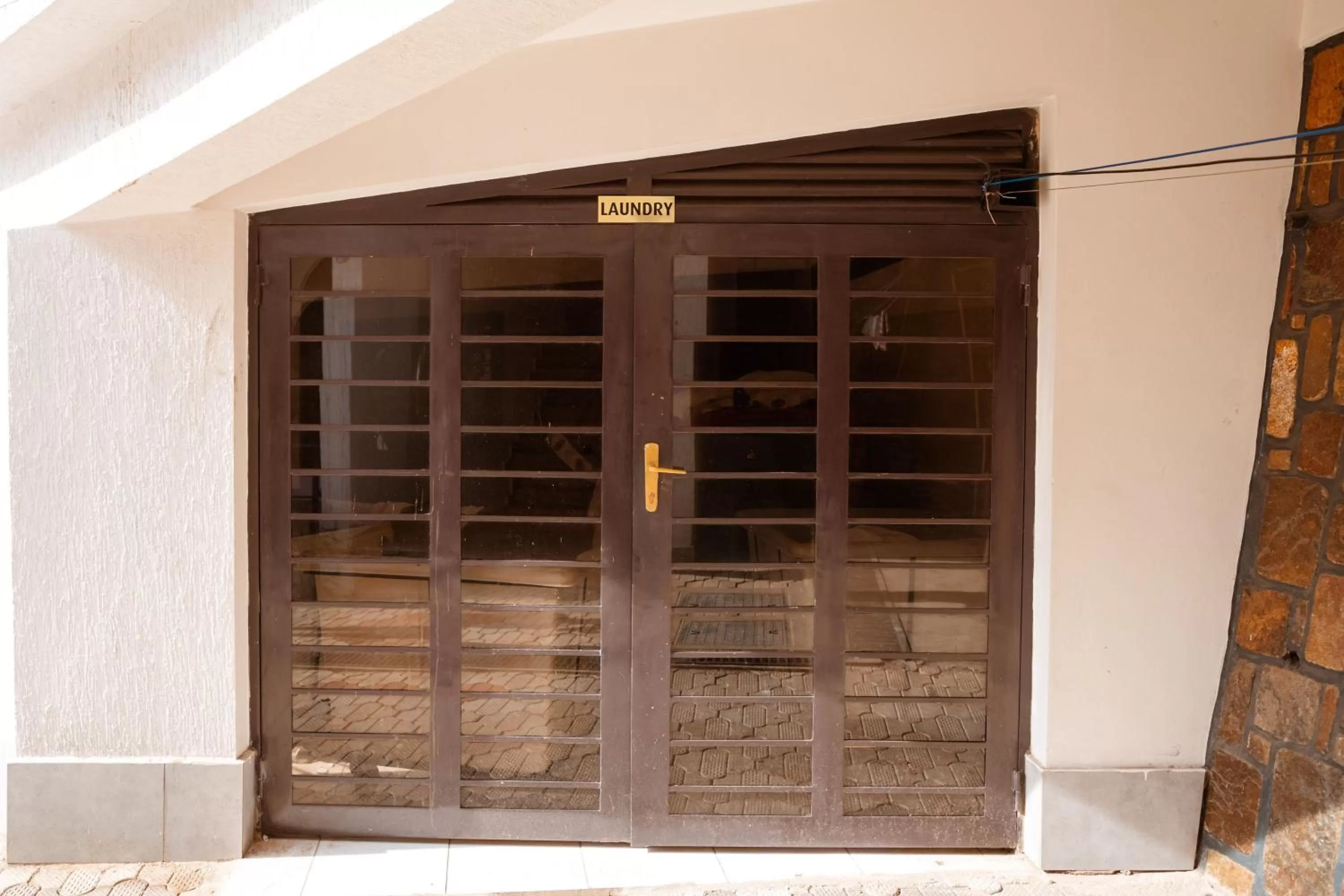 laundry in Ndaru Luxury Suites