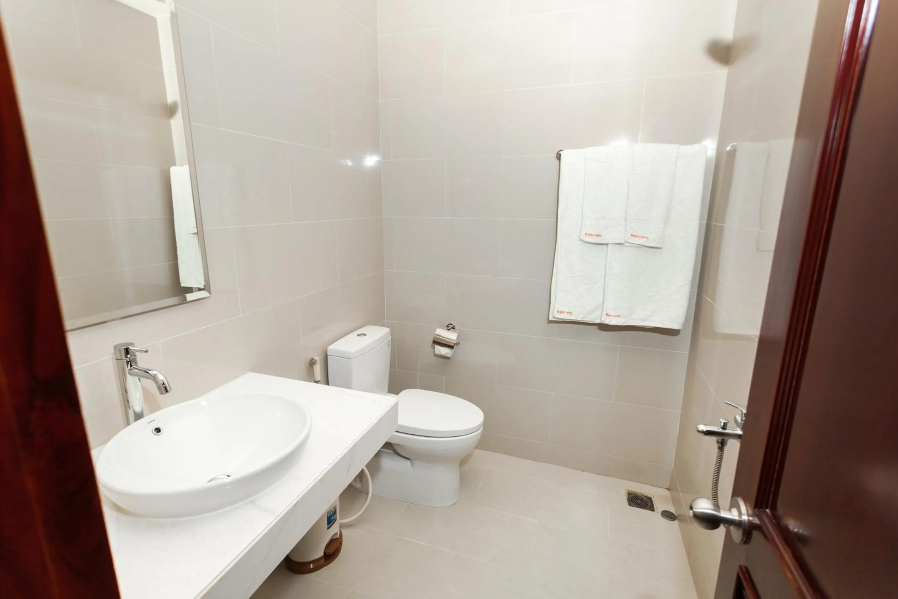 Bathroom in Blue Sky Phu Quoc Hotel