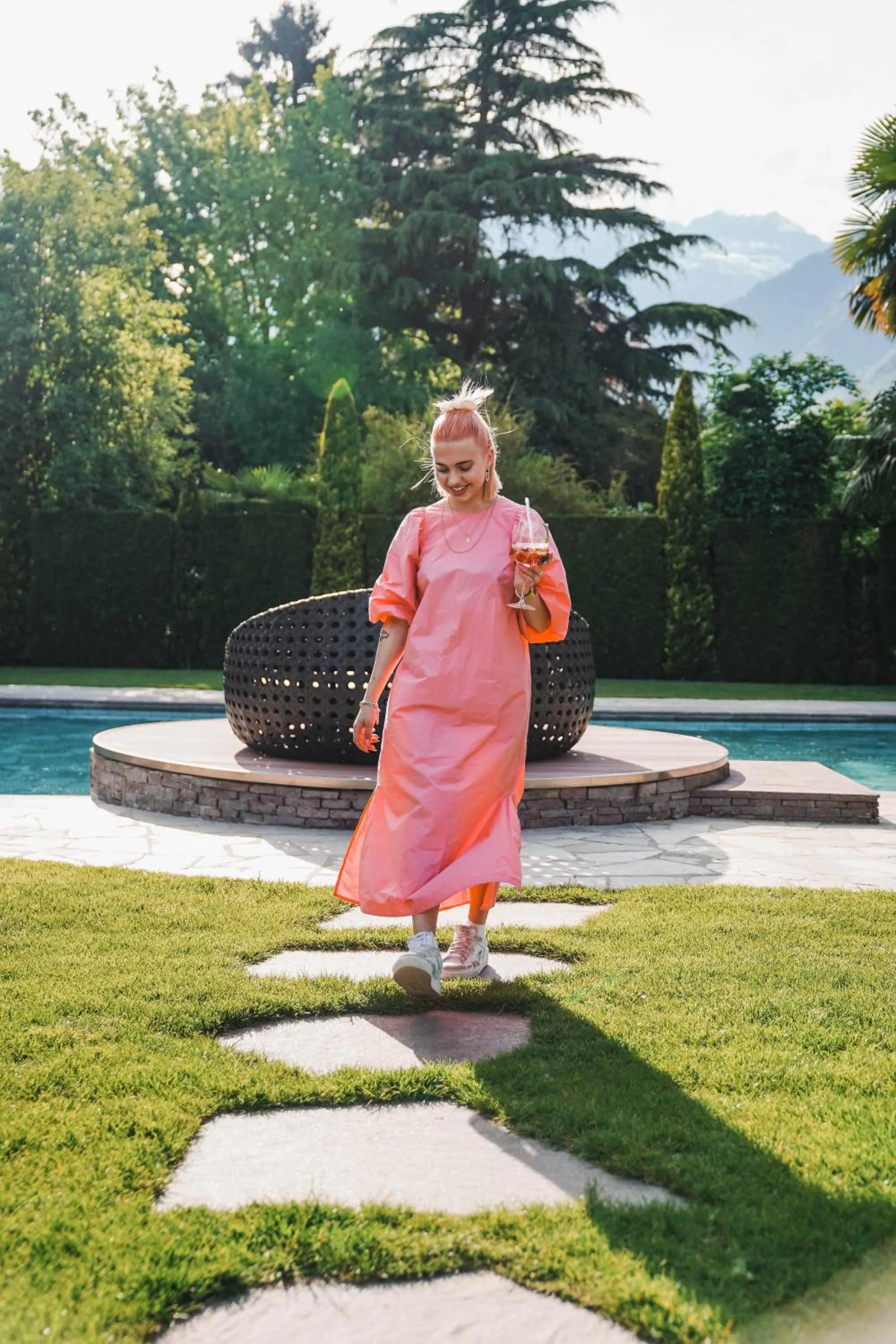 Garden, Swimming Pool in Hotel Das Dorner