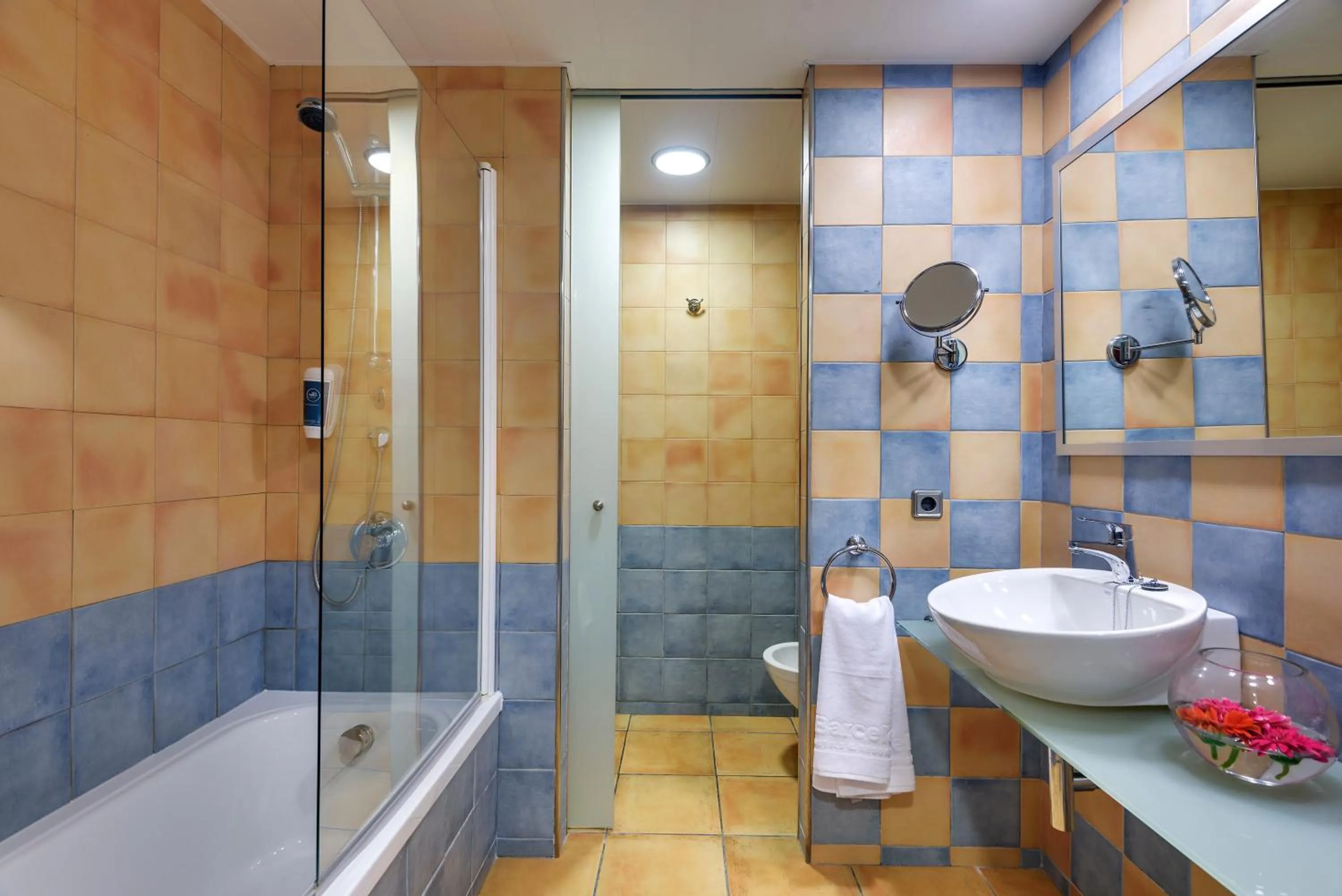 Bathroom in Occidental Playa de Palma